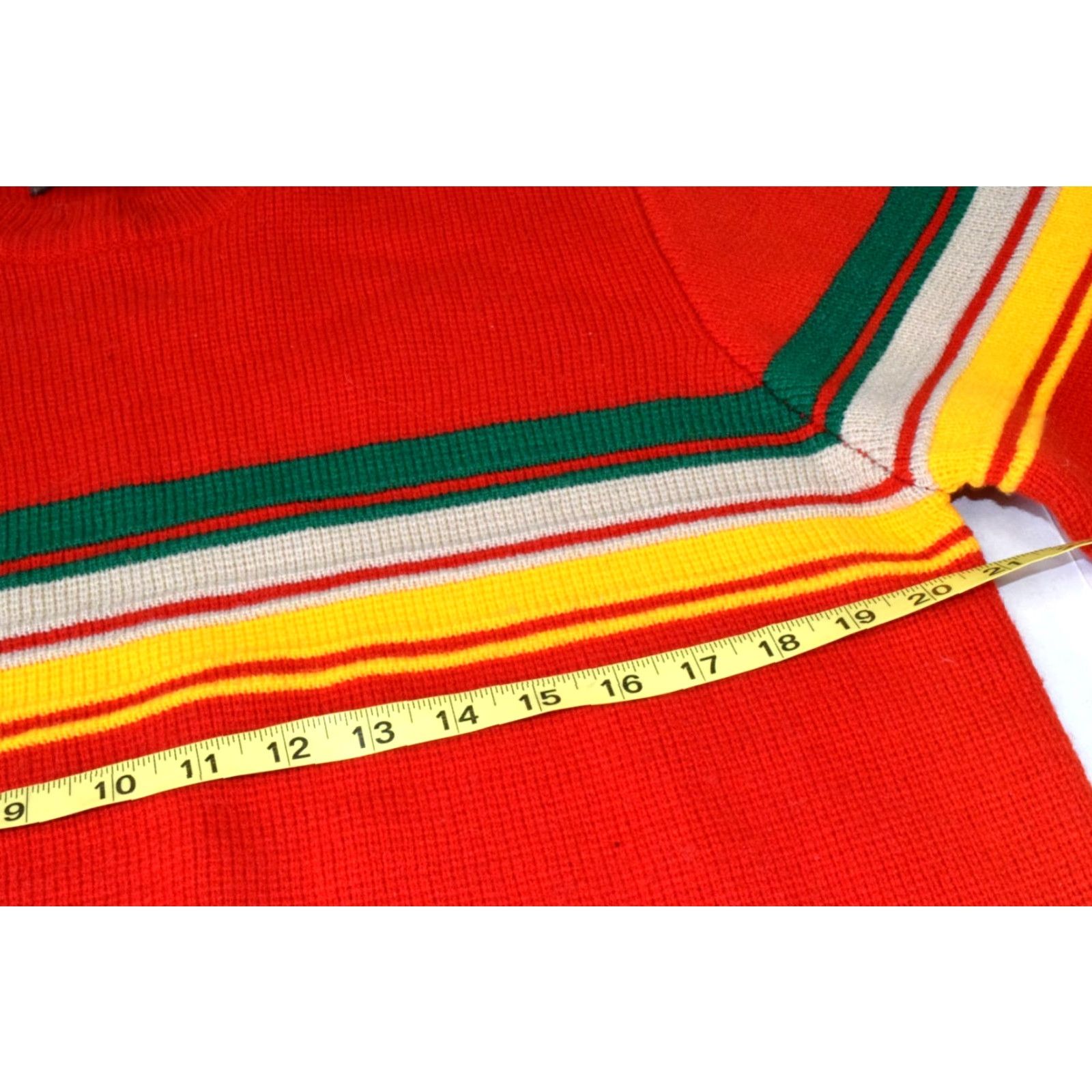 VINTAGE Evergreen Red Sweater Mens M 70s Yellow Green Center Stripe Acrylic Fade Shirt