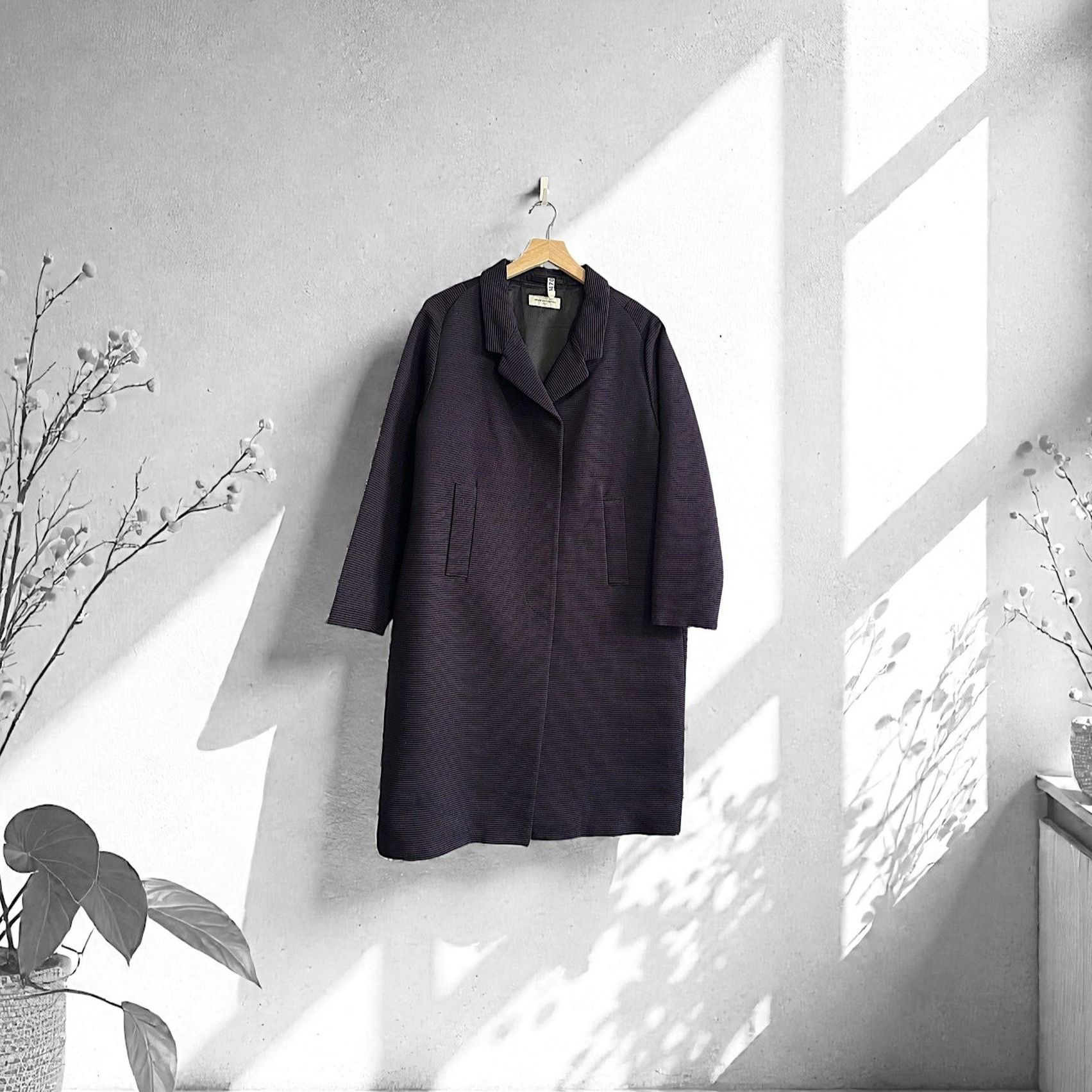 Dries Van Noten Dries Van Noten Ribbed Oversized Coat (L) Size L / US 10 / IT 46 - 2 Thumbnail