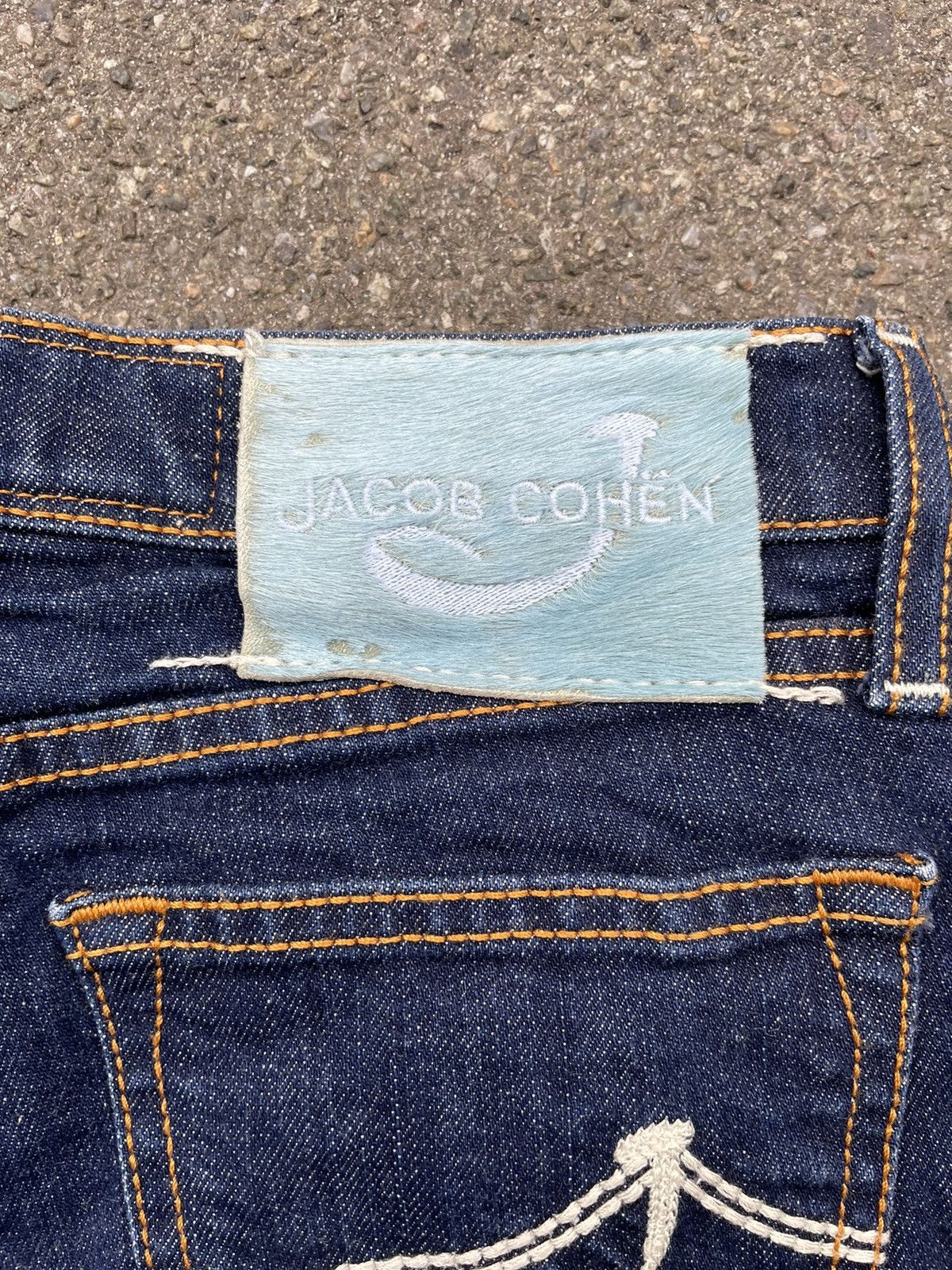 20471120 × Vintage Jacob Cohen Flared Denim Dark Blue Jeans Size 26 Size 26" / US 2 / IT 38 - 6 Thumbnail