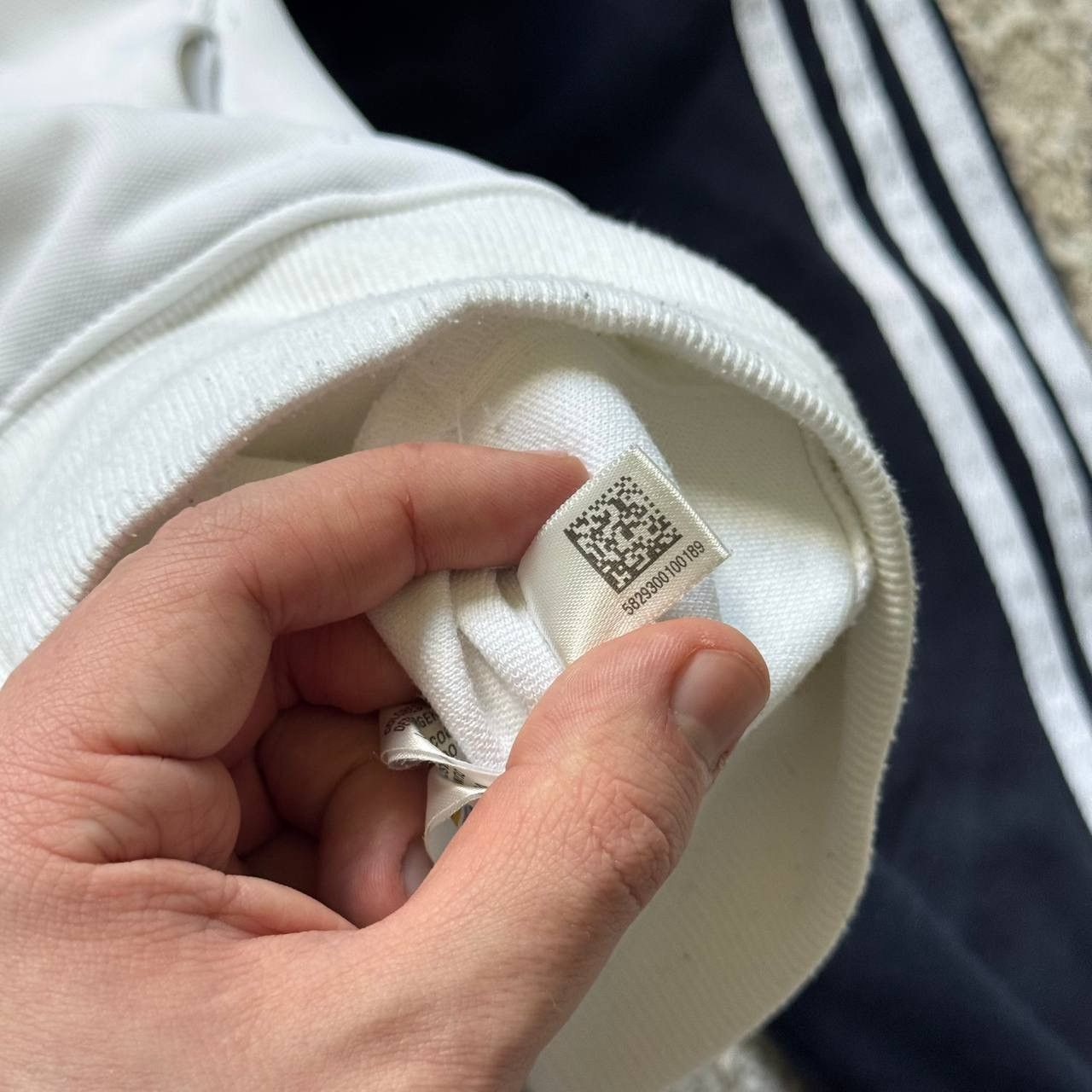 Adidas Vintage Adidas Romania Football Jacket Soccer Track Top Size US L / EU 52-54 / 3 - 10 Thumbnail