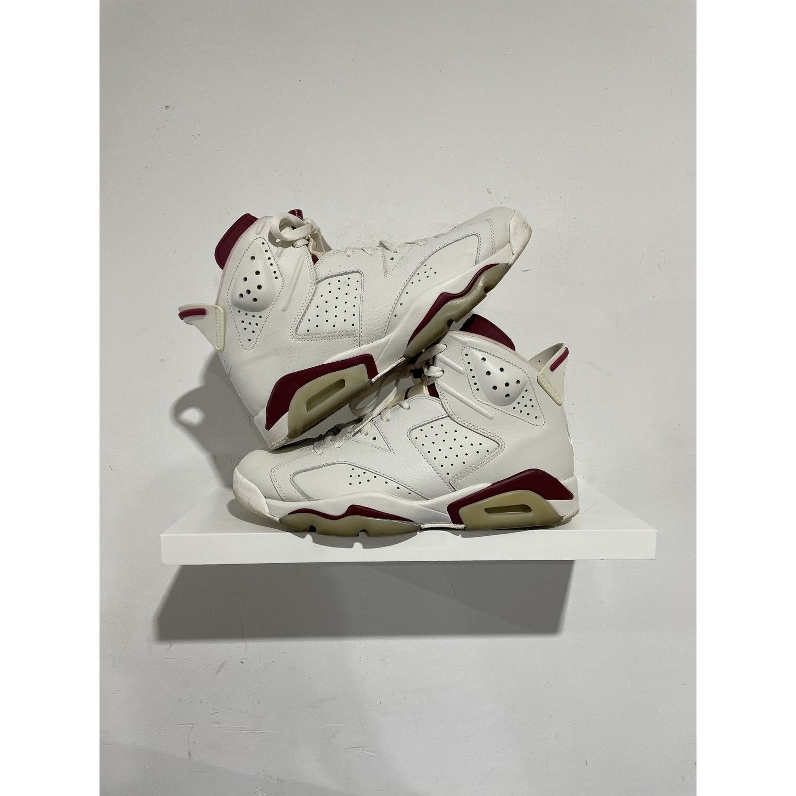 Jordan Brand JORDAN 6 MARRON SIZE 10 PREOWNED Size US 10 / EU 43 - 1 Thumbnail