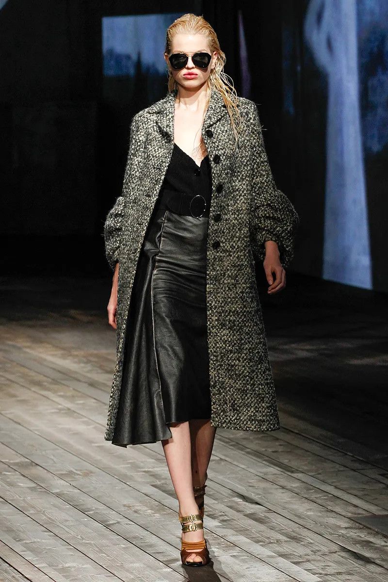 Prada F/W 2013 Prada Leather Skirt Runway Asymmetrical Maxi Long Size 27" / US 4 / IT 40 - 2 Thumbnail