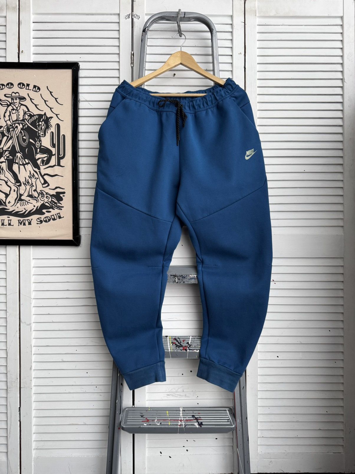 Nike Nike Tech Fleece Joggers Blue Pants XL DD4804-476 Size US 36 / EU 52 - 1 Thumbnail
