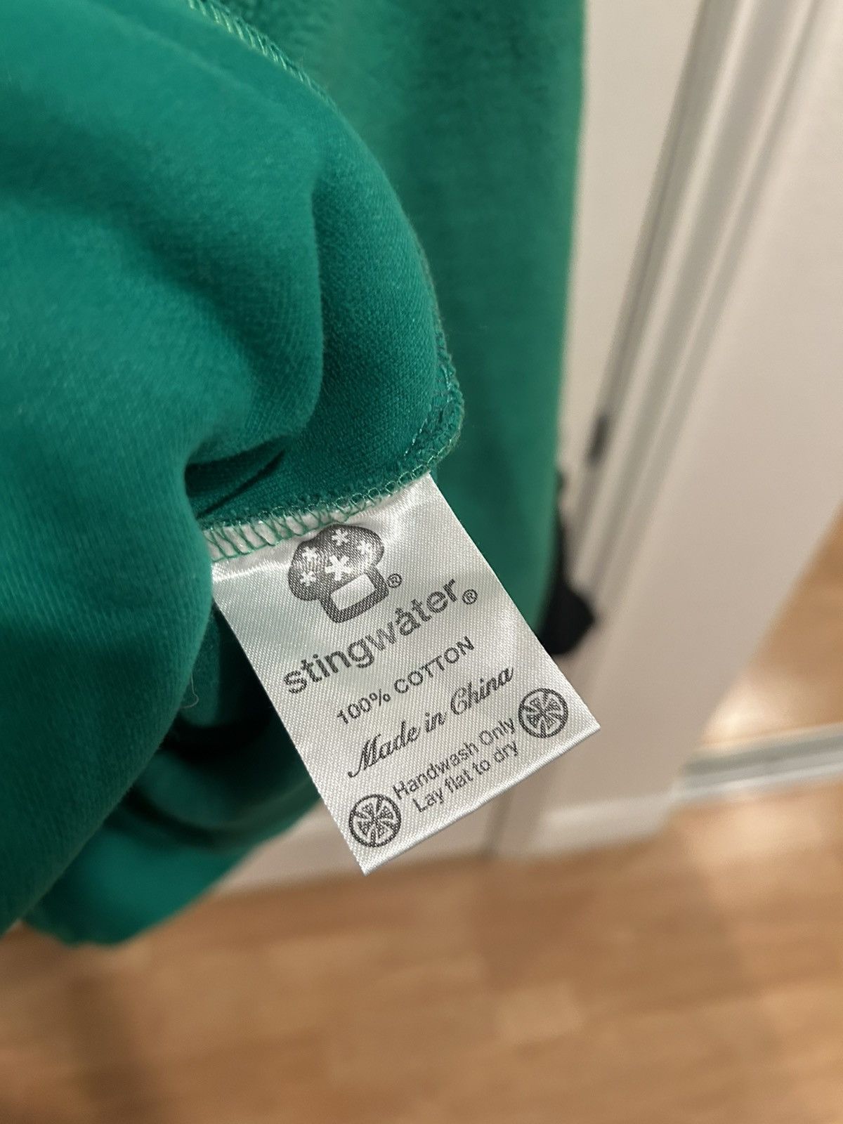 Stingwater Stingwater hoodie Size US L / EU 52-54 / 3 - 5 Thumbnail