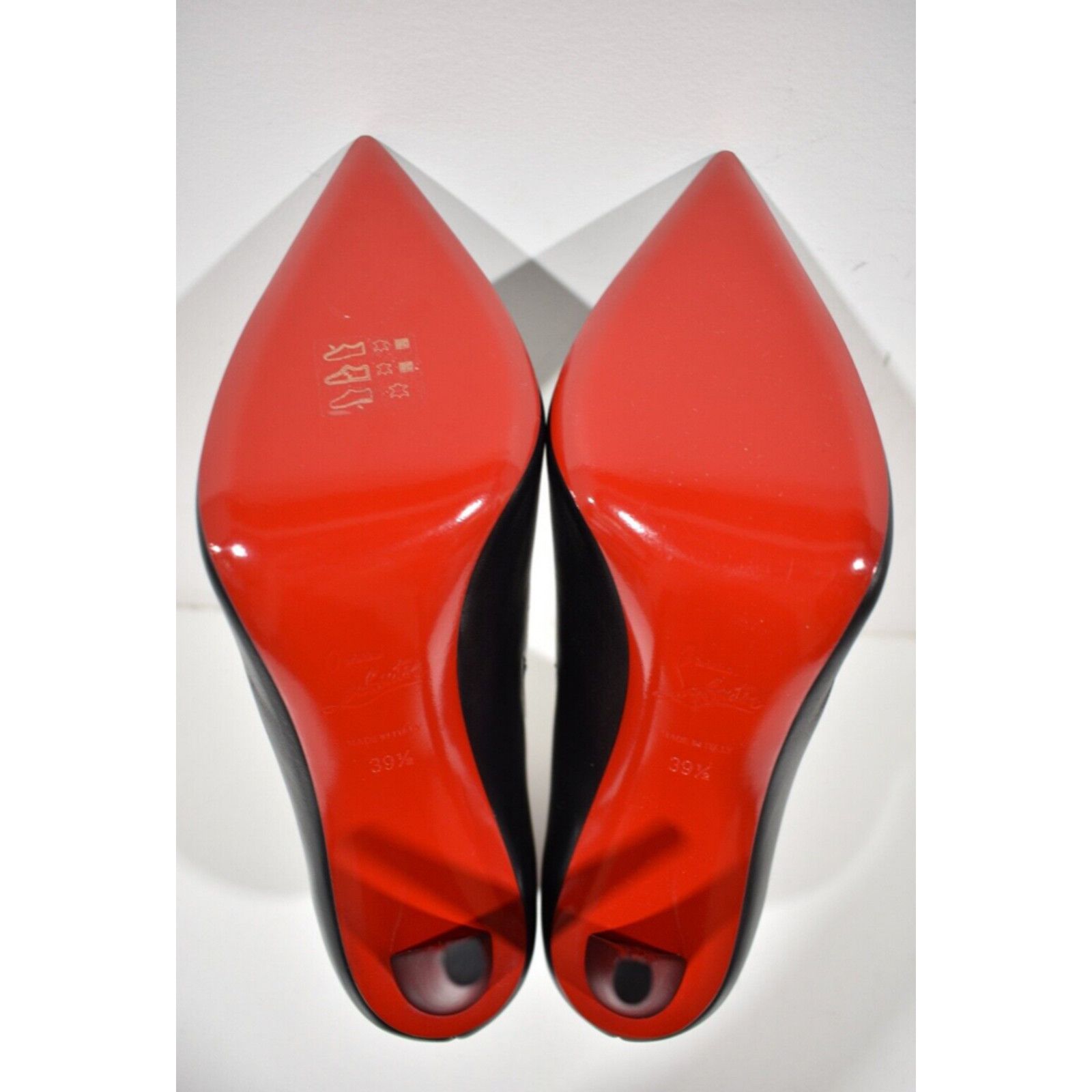 Christian Louboutin Astribooty 100 Black Calf Leather Ankle Heel Bootie 39.5 Size US 9.5 / IT 39.5 - 11 Thumbnail