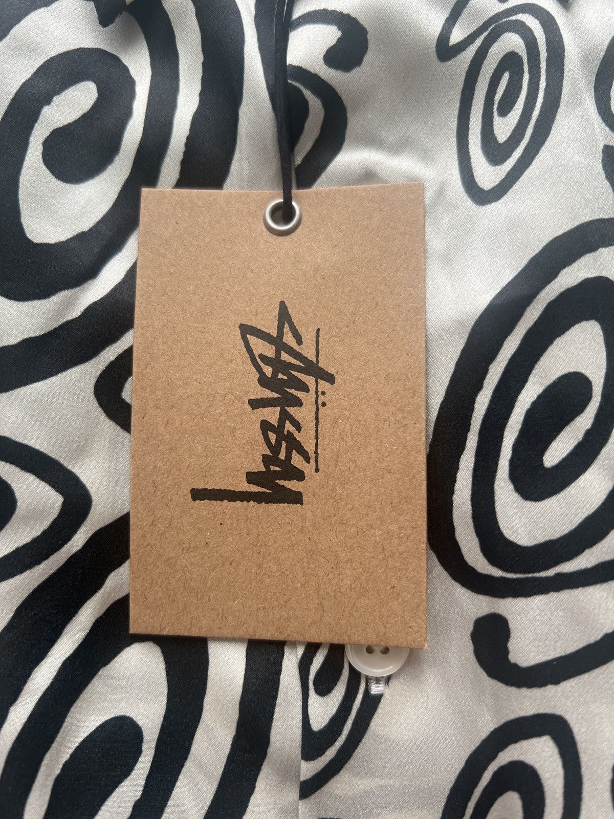 Stussy Stussy swirly s silk shirt Size US S / EU 44-46 / 1 - 13 Thumbnail