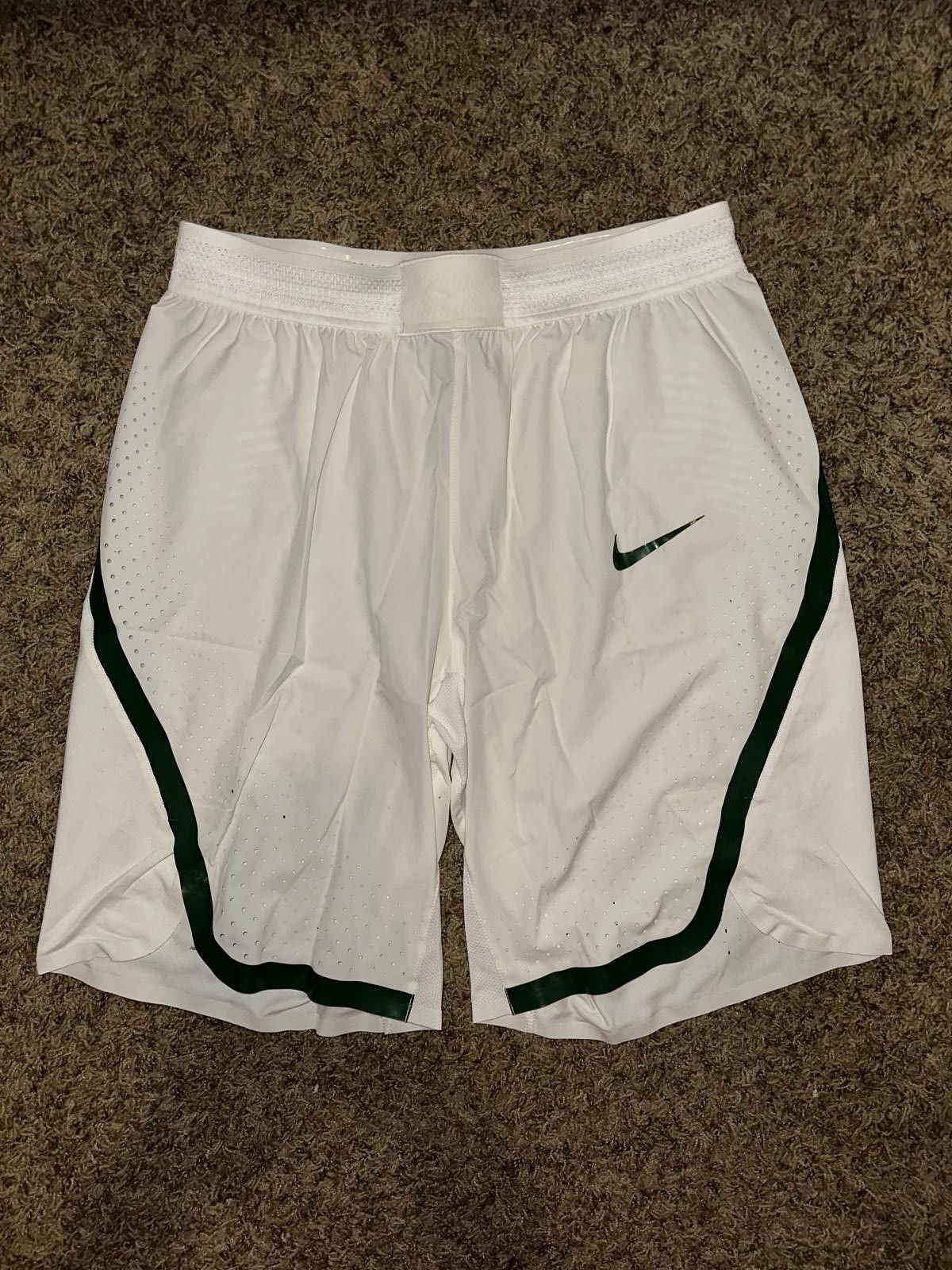 Nike Nike Men’s Olympic Team Issued Hyperelite Basketball Shorts 2022 Size US 36 / EU 52 - 1 Thumbnail