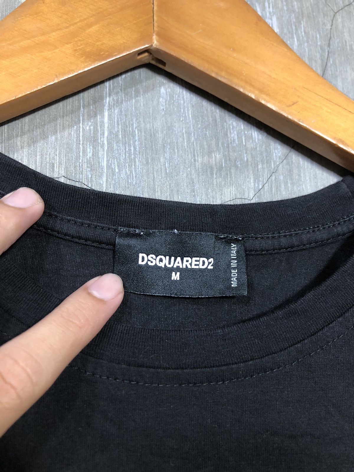 Dsquared2 × Vintage Dsquared2 Africa Black T-Shirt Size M / US 6-8 / IT 42-44 - 4 Thumbnail