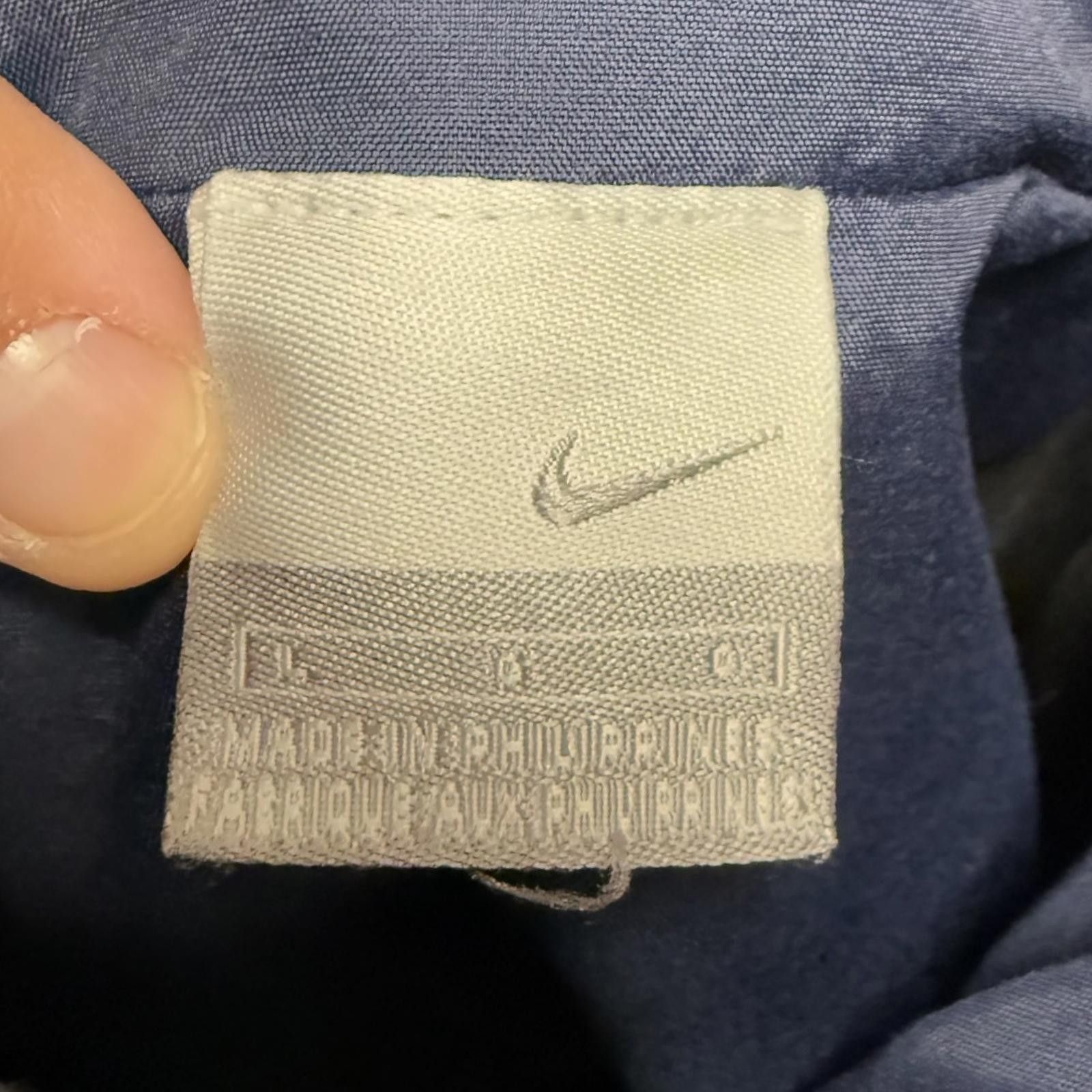 Nike Nike Windbreaker — L — Size US L / EU 52-54 / 3 - 5 Thumbnail