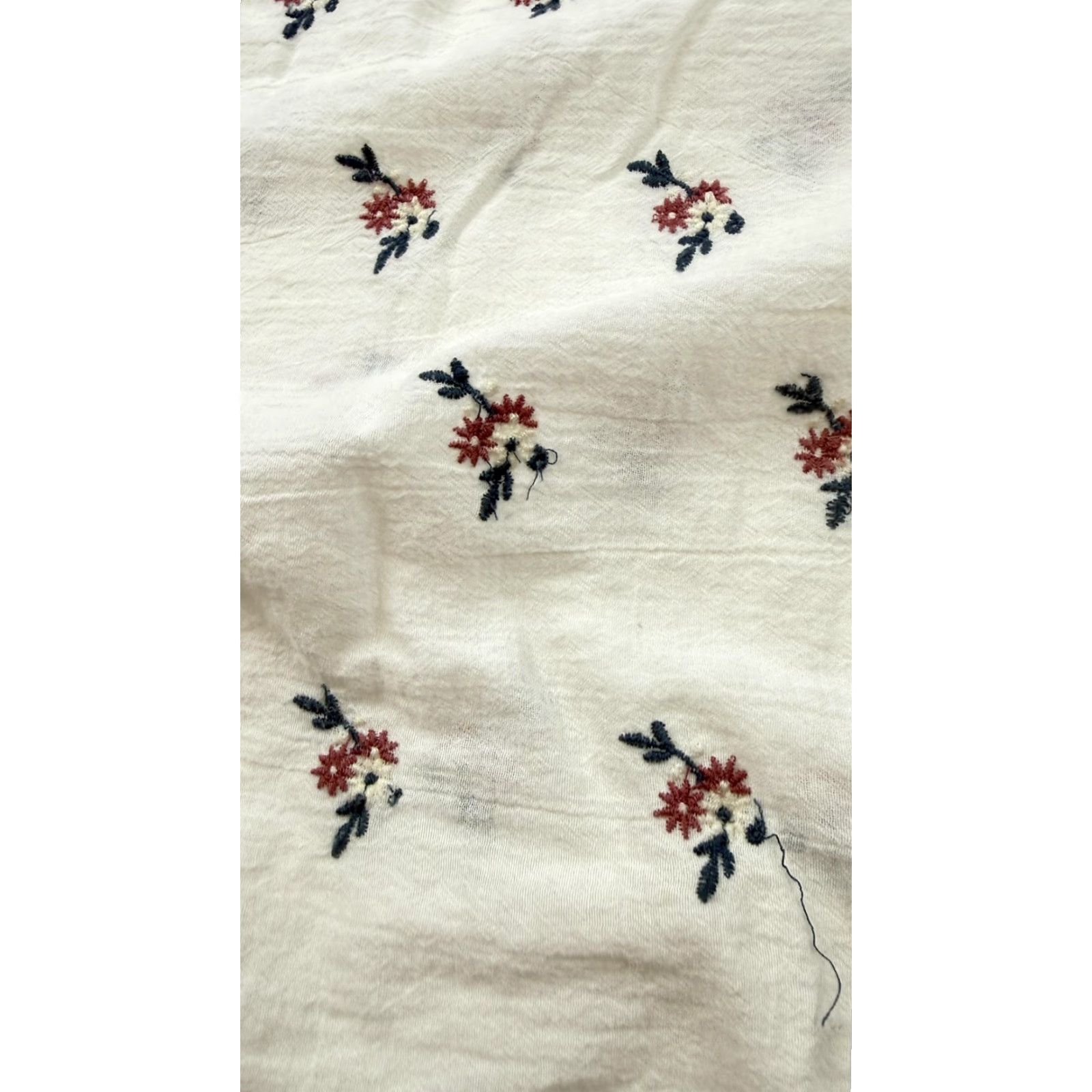 Abercrombie & Fitch Abercrombie & Fitch Tank Womens Small White Floral Embroidered Cami Tank Size S / US 4 / IT 40 - 4 Thumbnail