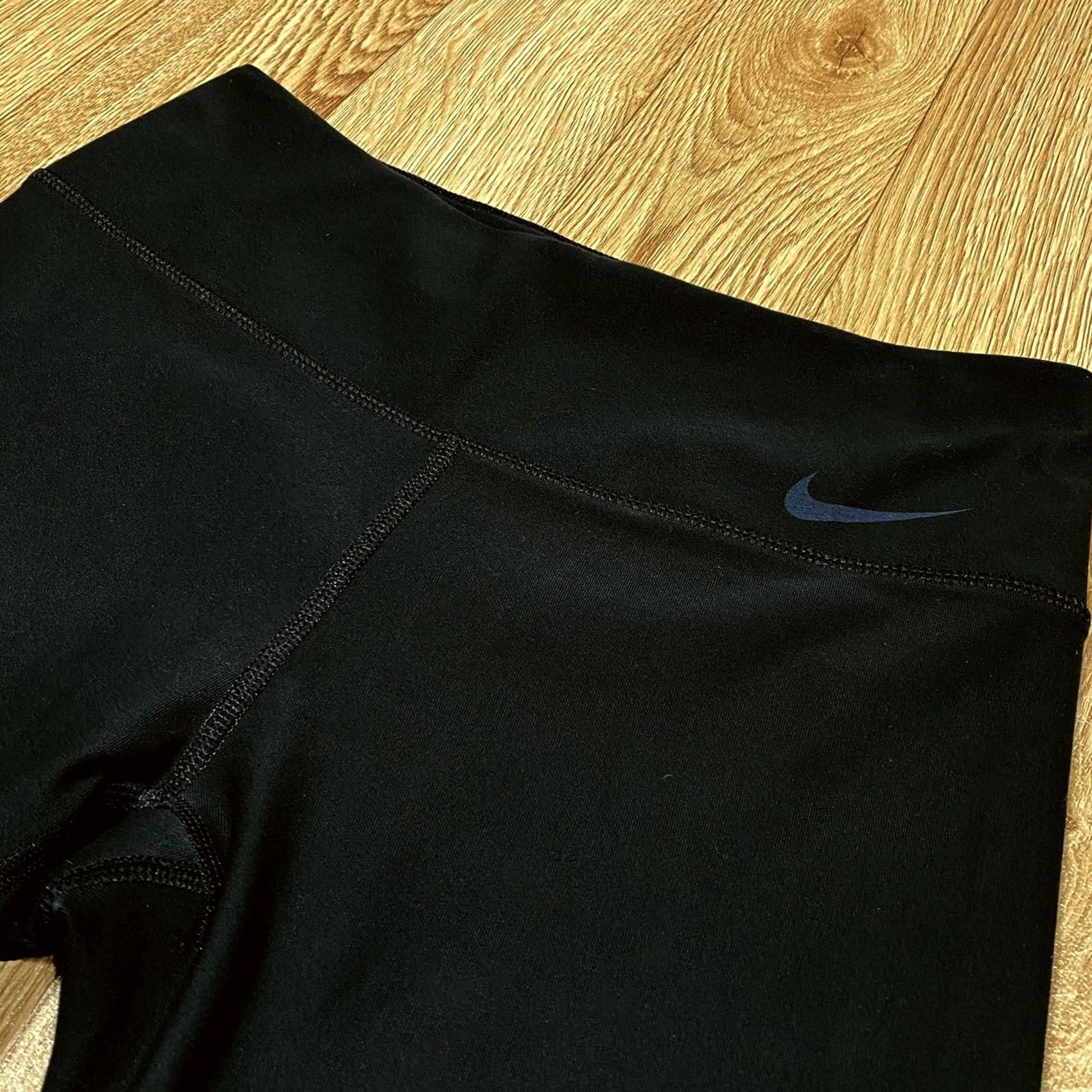 Nike Nike Leggings Capri Dri-Fit Ten One Nike Ten One Women’s Small Black Fitness Gym Size 28" / US 6 / IT 42 - 4 Thumbnail