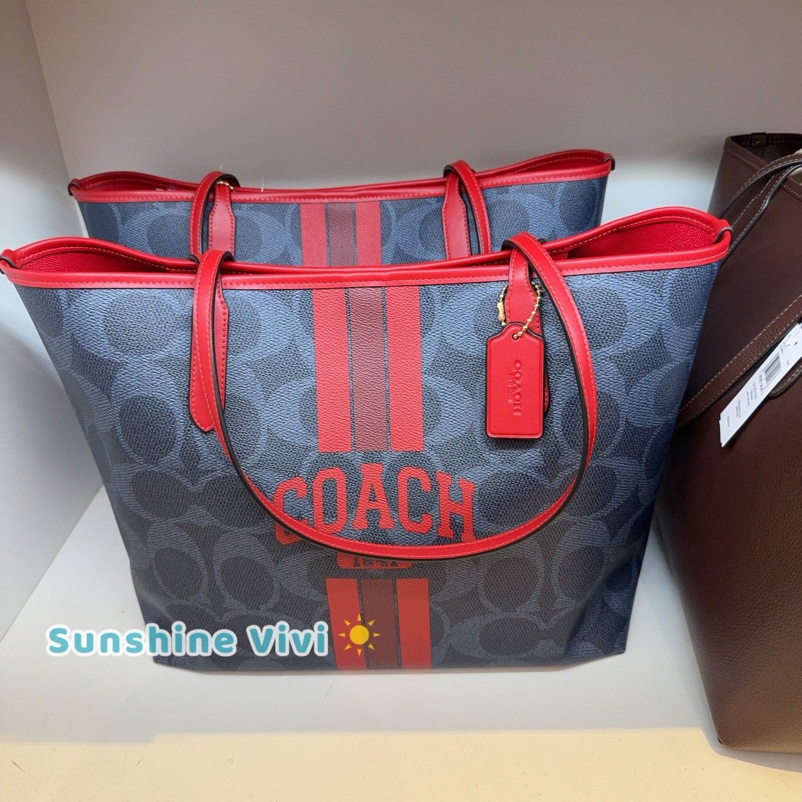 Coach NWT COACH City Tote Bag Signature Canvas CBI79 Bold Red Size ONE SIZE - 1 Thumbnail