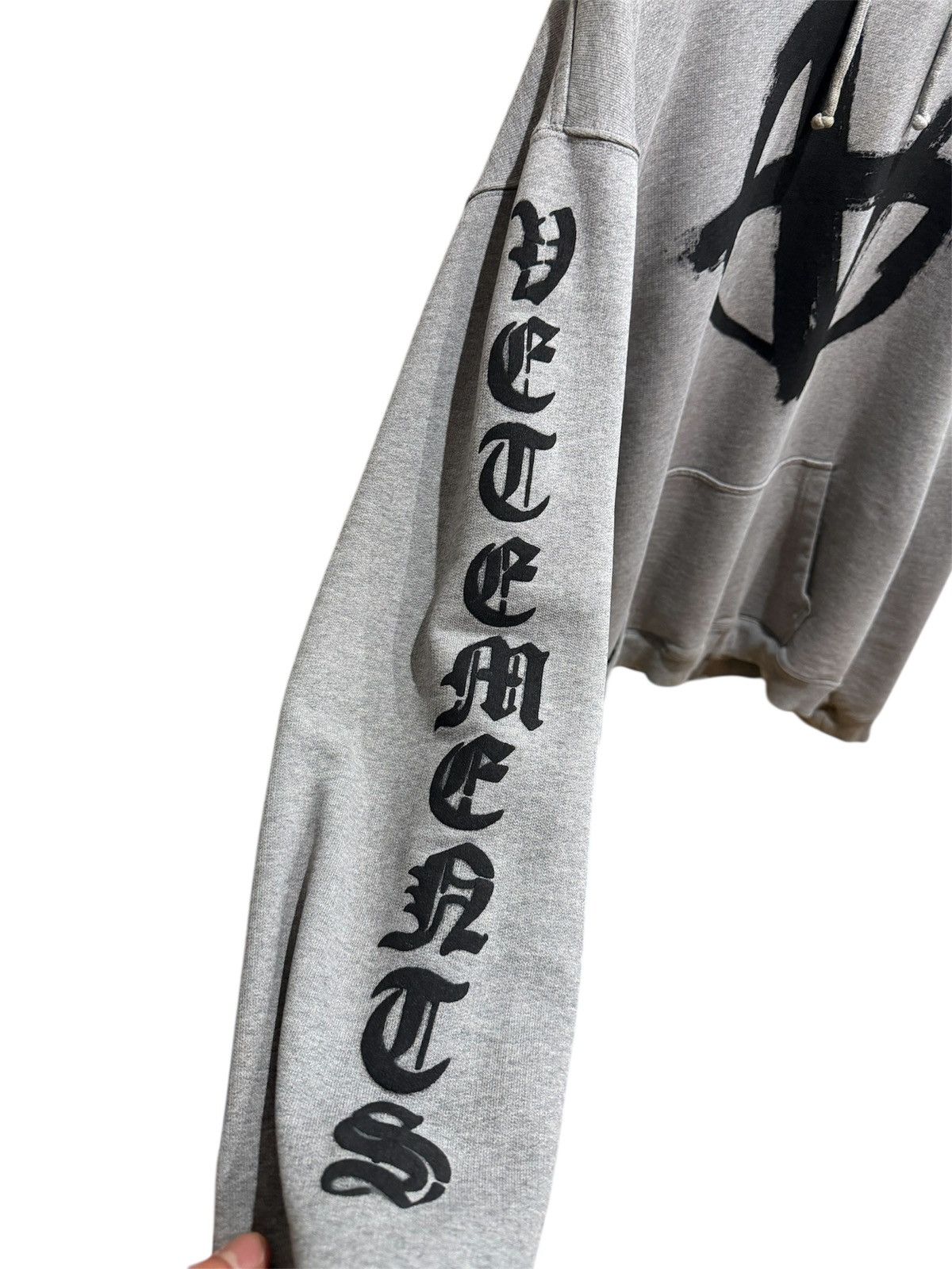 Vetements Vetements Anarchy Hoodie Guram Size US L / EU 52-54 / 3 - 2 Thumbnail