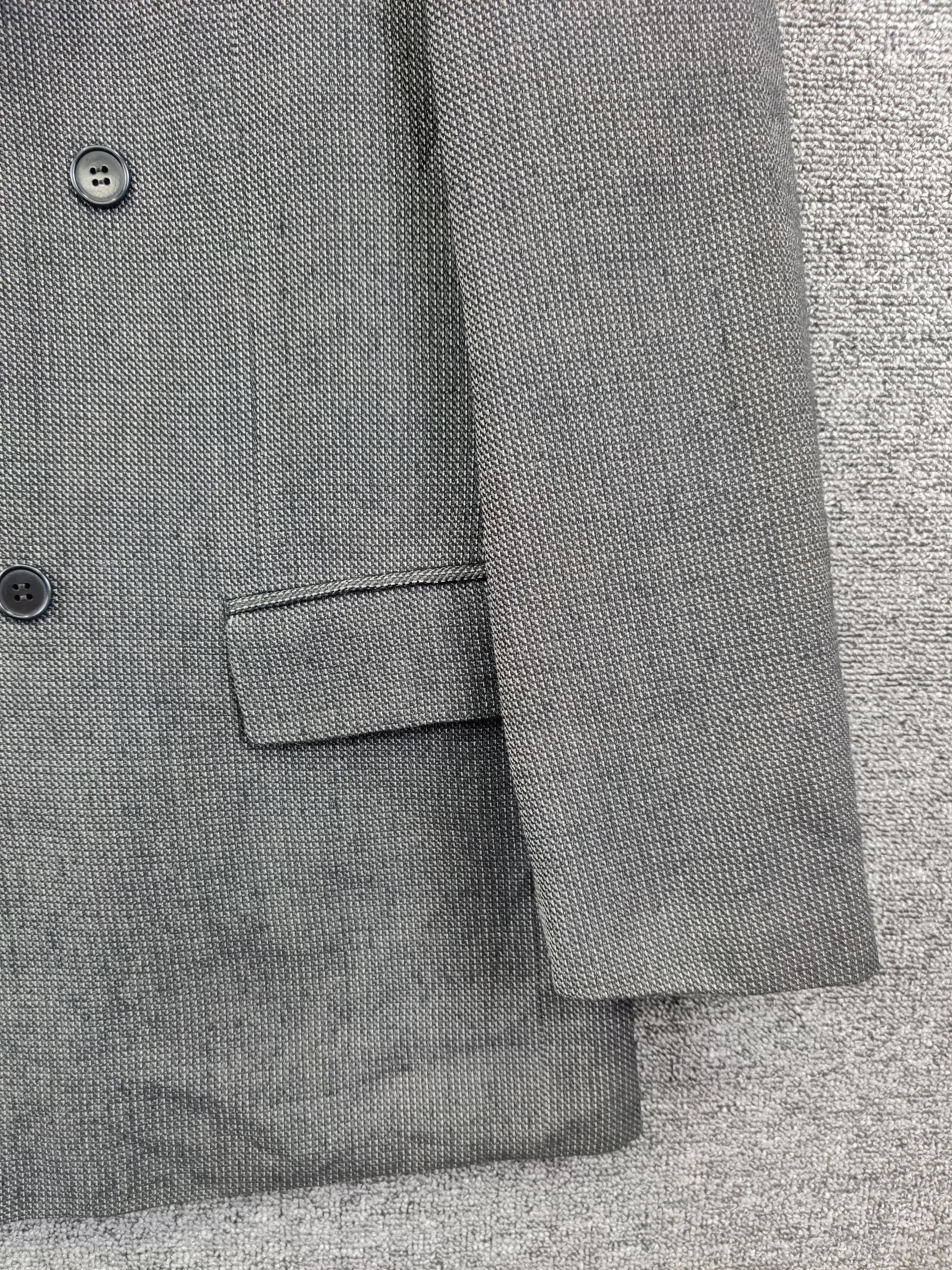 Yves Saint Laurent Vintage Yves Saint Laurent Wool Double Breasted Blazer Size US L / EU 52-54 / 3 - 3 Thumbnail