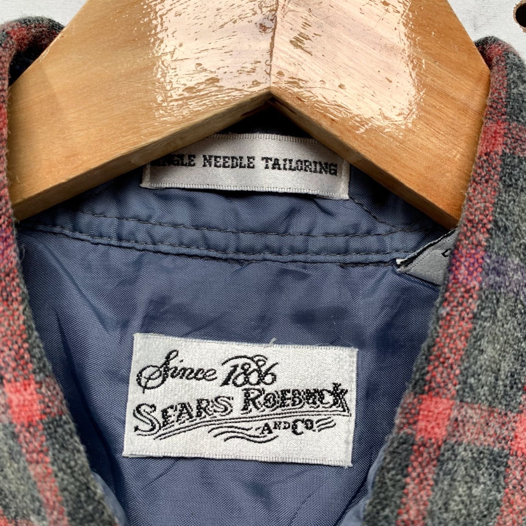 Sears VINTAGE Sears Roebuck Wool Flannel Shirt Mens L Red Gray Plaid Size US L / EU 52-54 / 3 - 3 Thumbnail