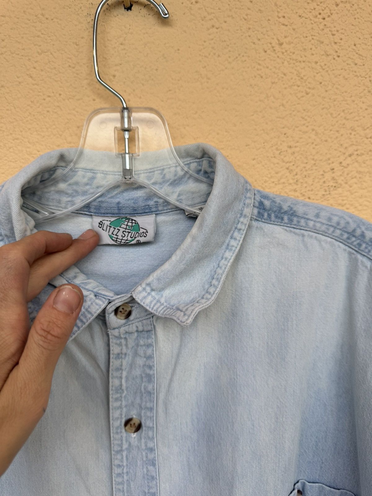 Other Vintage Flinstones Embroidered Button Up Denim Shirt Size US XL / EU 56 / 4 - 4 Thumbnail