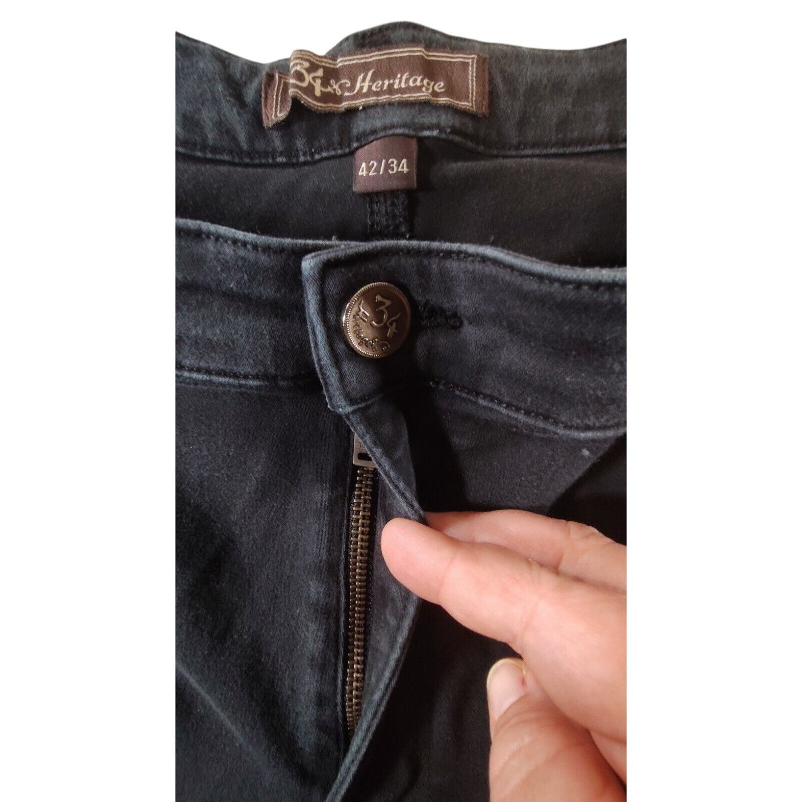 34 Heritage 34 Heritage Charisma Jeans Men’s 42x34 Black Comfort Size US 42 / EU 58 - 7 Thumbnail