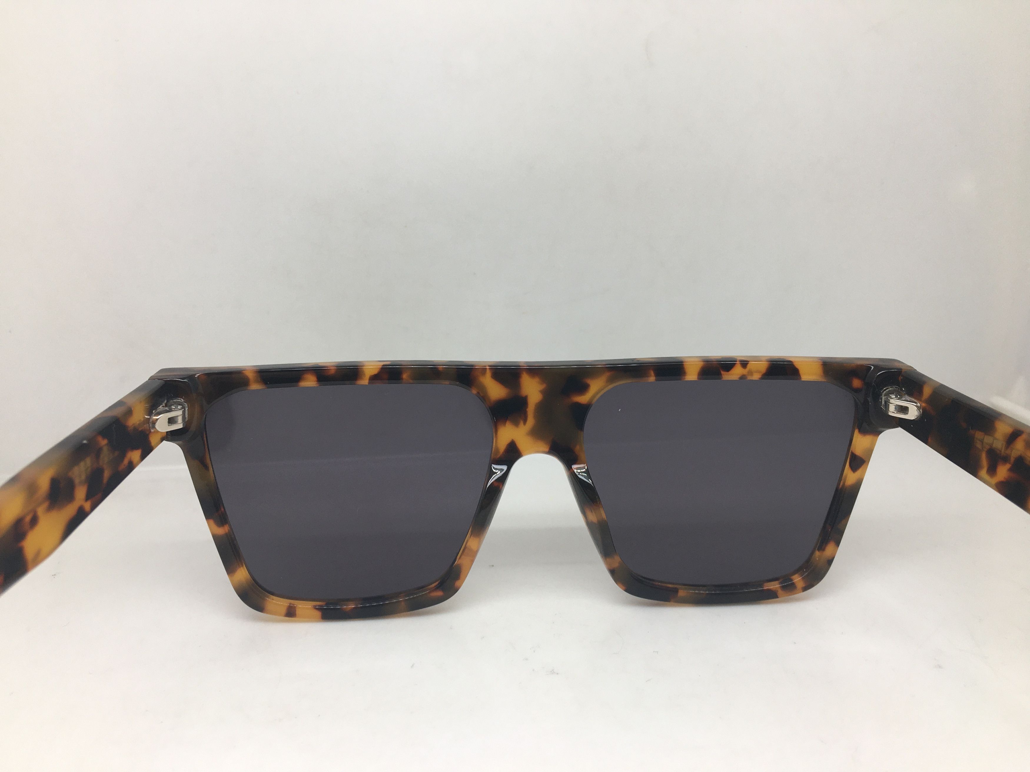 Other Handmade Oversize Tortoise Sunglasses Frame Size ONE SIZE - 6 Thumbnail