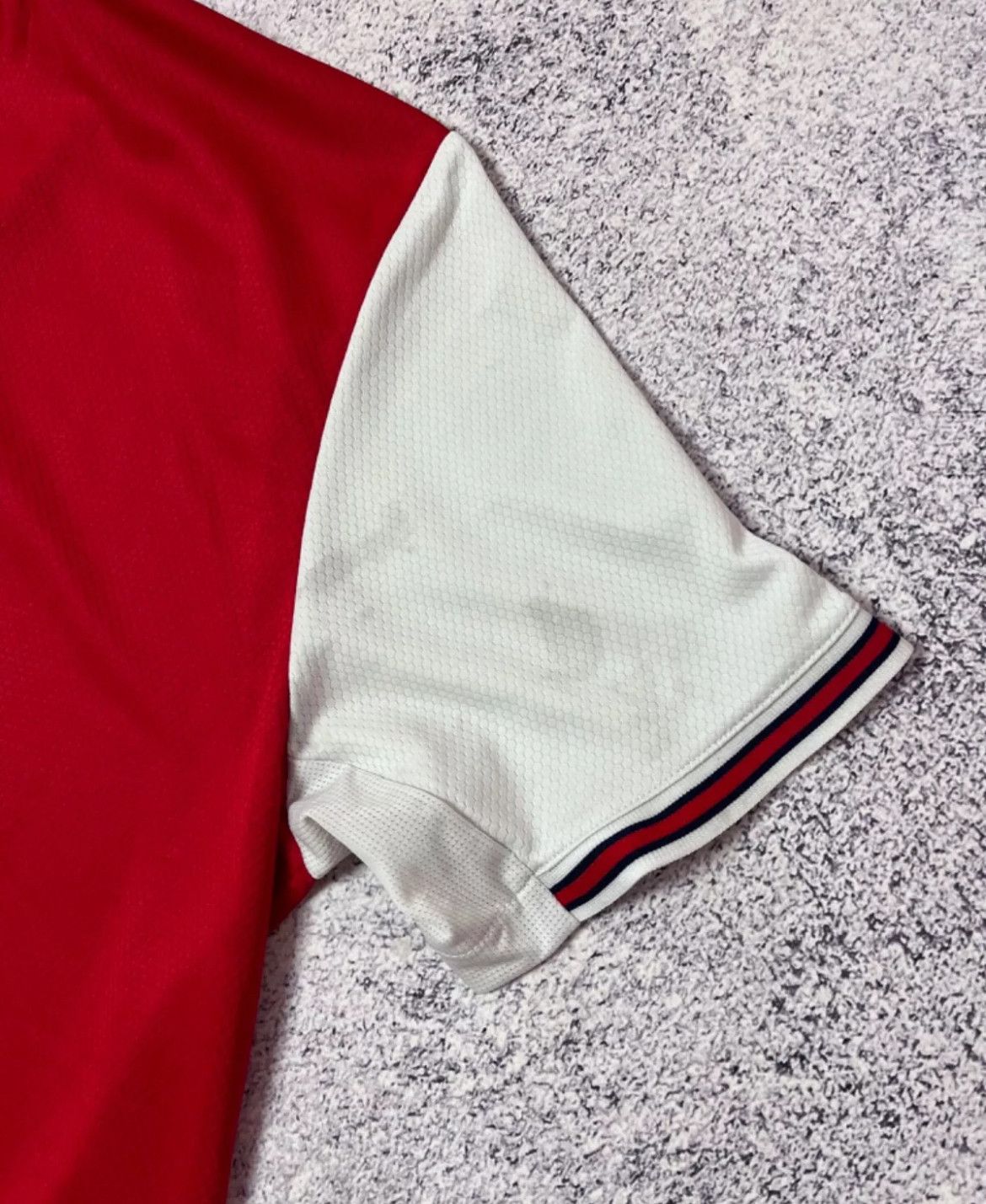 Adidas MENS SOCCER JERSEY ADIDAS ARSENAL SIZE L 2019/20 Y2K UEFA Size US L / EU 52-54 / 3 - 8 Thumbnail