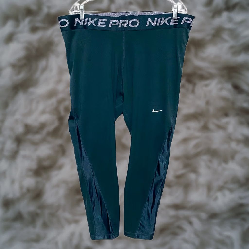 Nike Nike Pro Dri Fit Tight Leggings Mid Rise 7/8 Length Women 2X Athleisure Gym NWT Size 26" / US 2 / IT 38 - 1 Thumbnail