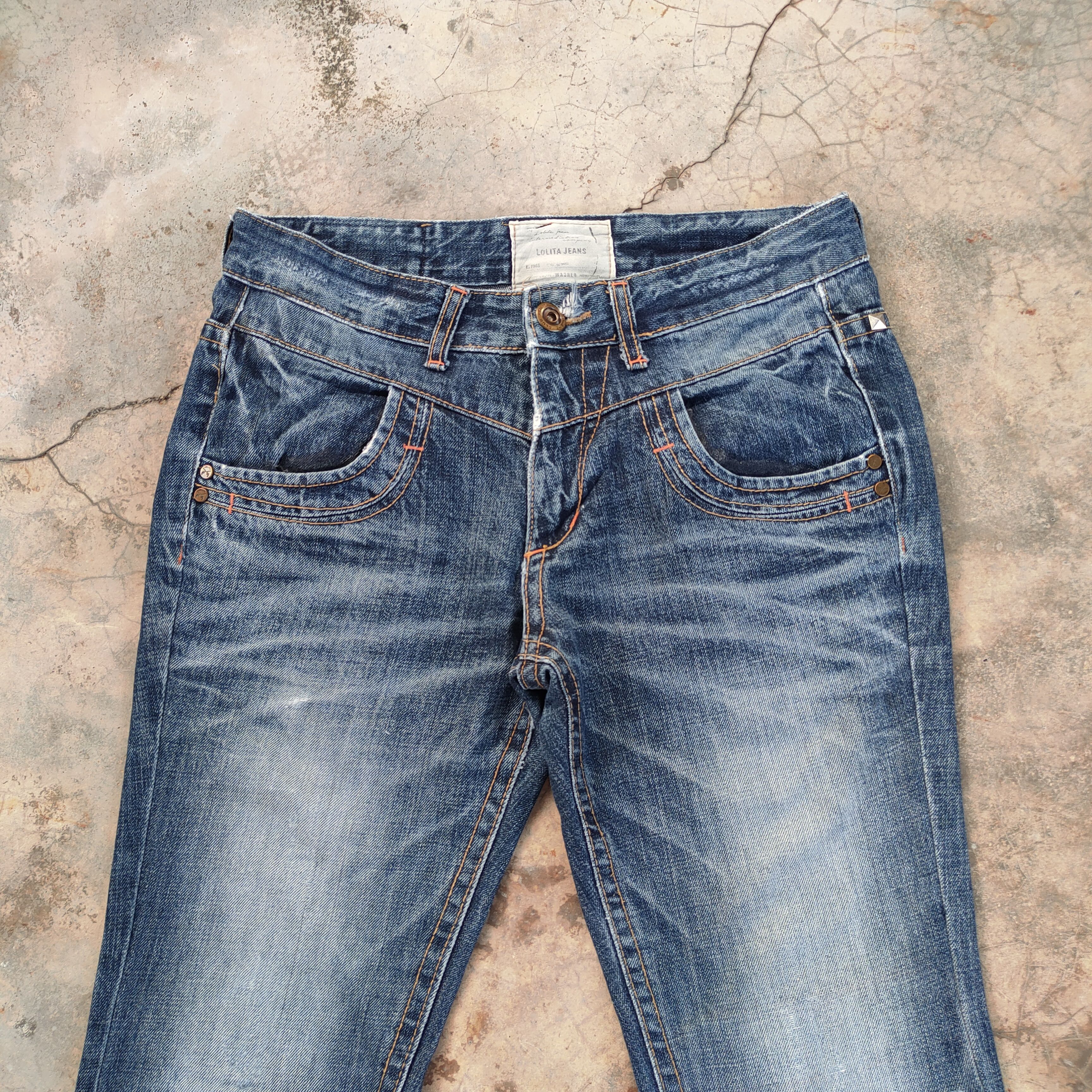 Japanese Brand VINTAGE LOLITA JAPANESE FADED DISTRESSED DENIM JEAN PANTS Size US 33 - 3 Thumbnail