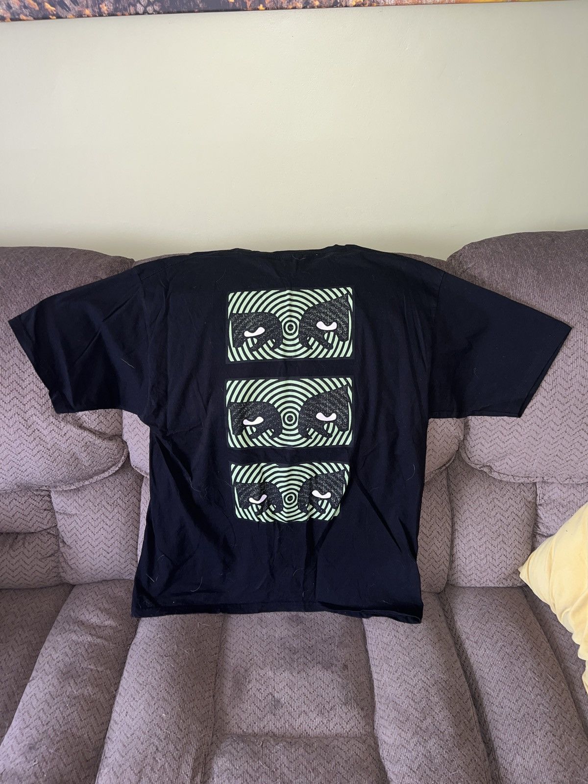 Obey × Shepard Fairey Obey Bust Out Tee Size US XL / EU 56 / 4 - 3 Thumbnail