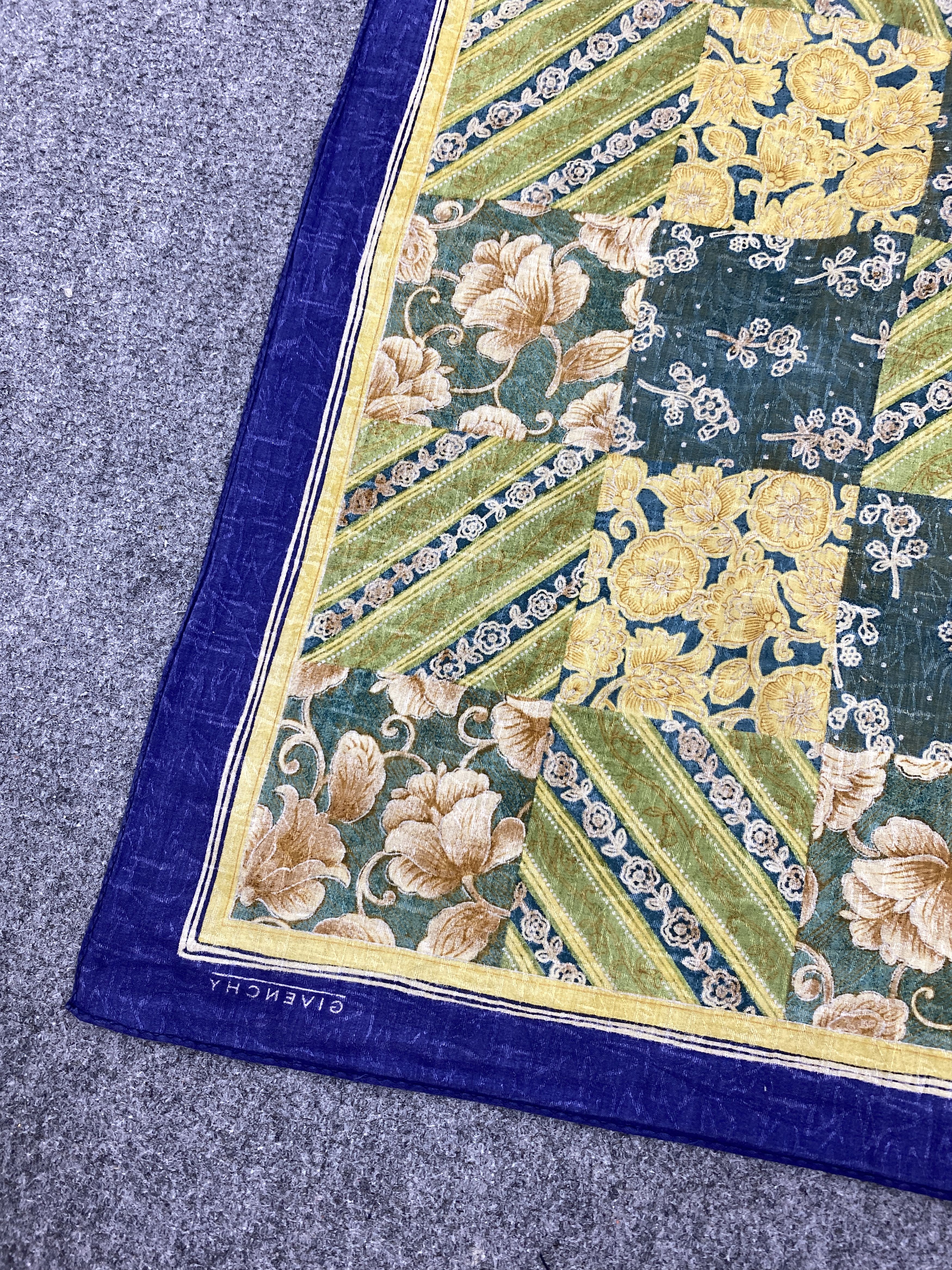Givenchy Vintage Givenchy Handkerchief / Neckerchief HKC0983 Size ONE SIZE - 8 Thumbnail