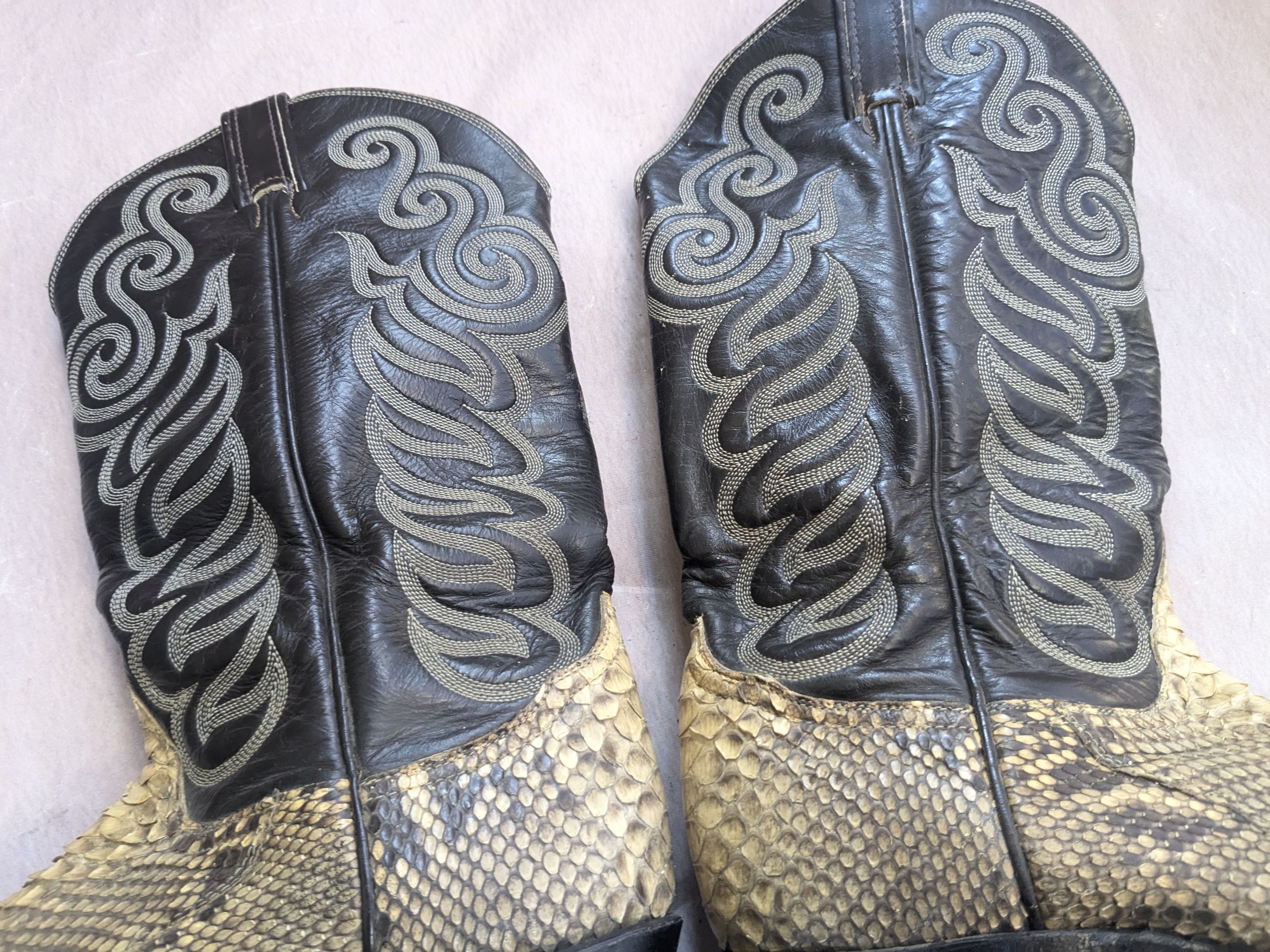 Tony Lama Tony Lama Cowboy Boots Snakeskin Python Tan Black Leather 9 Size US 9 / EU 42 - 9 Thumbnail