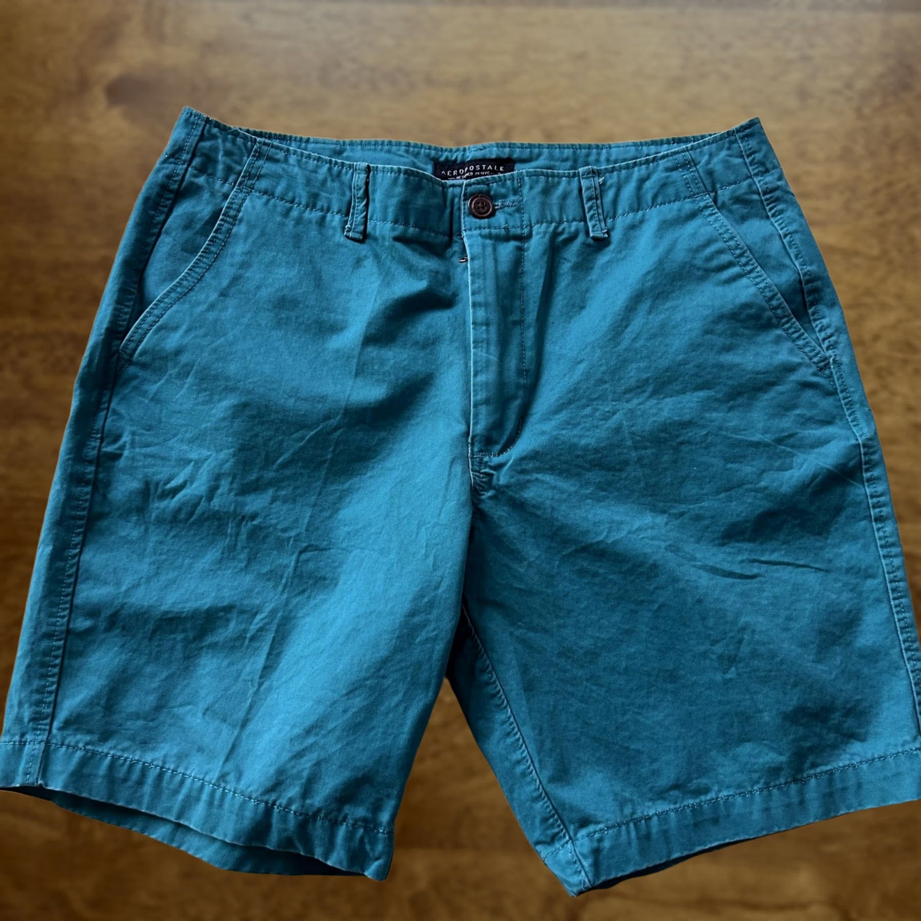 Aeropostale AeroPostale Shorts Mens 34 Green Chino Flat Front Casual Cotton Summer Wear Size US 34 / EU 50 - 1 Thumbnail