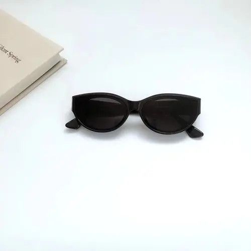 Vintage Retro punk sunglasses Size ONE SIZE - 2 Thumbnail