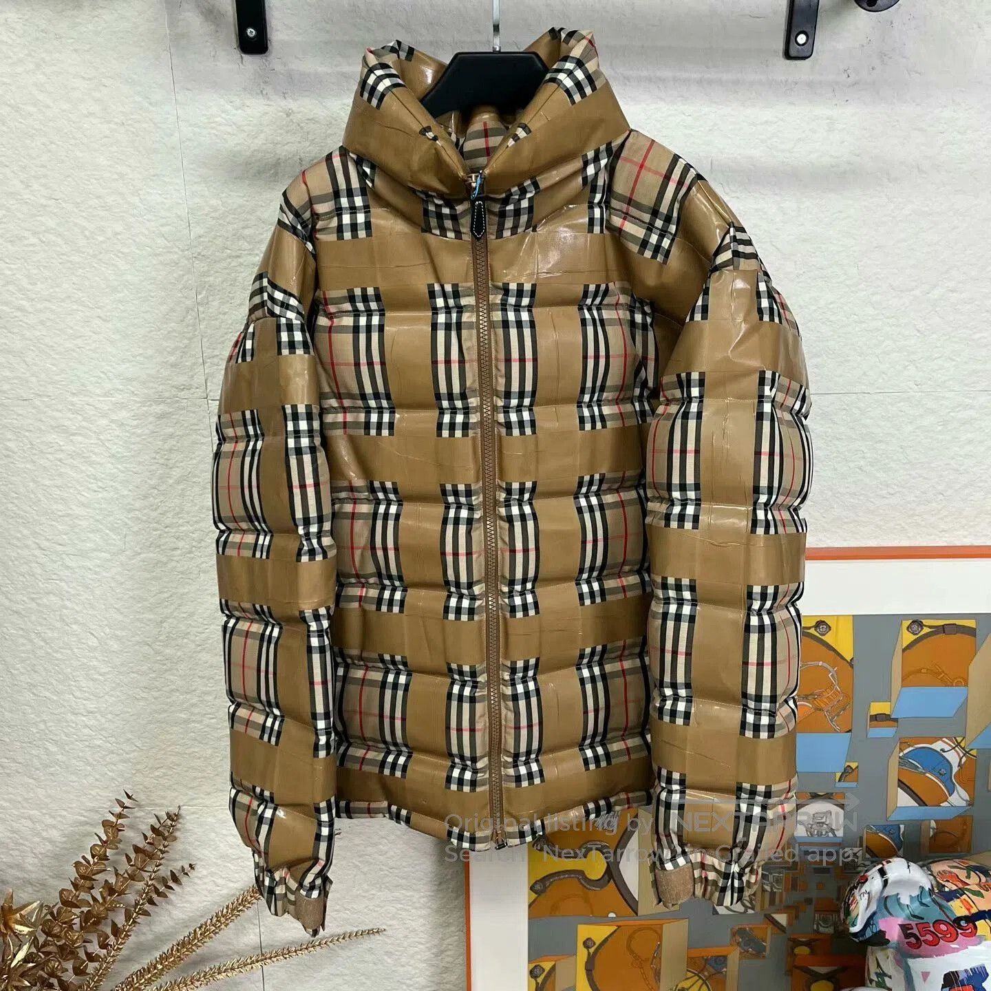 Burberry burberry check puffer jacket size m. Size US M / EU 48-50 / 2 - 1 Thumbnail