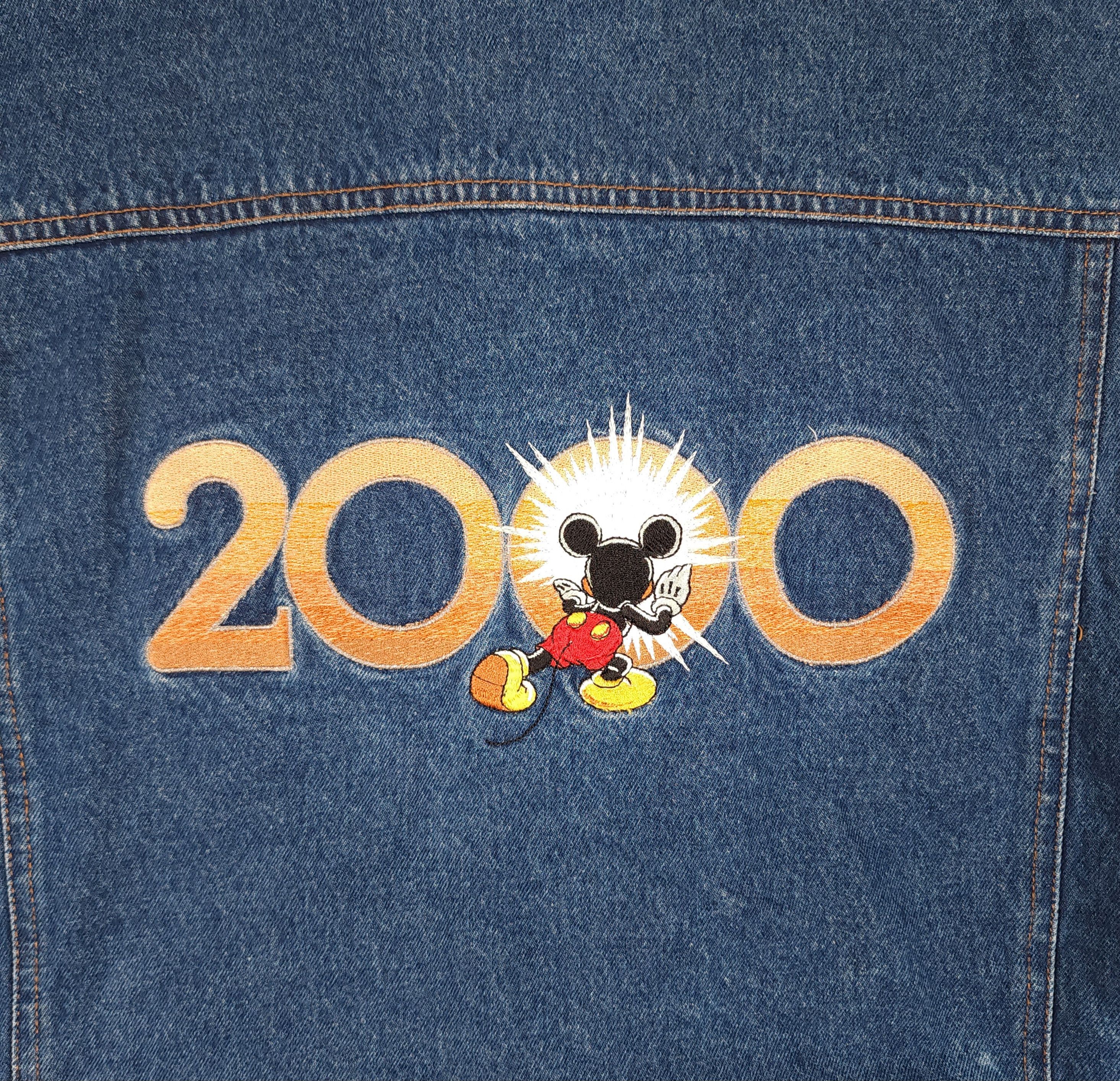 Disney Vintage 2000 Disney Mickey Mouse denim jacket Size XL Size US XL / EU 56 / 4 - 8 Thumbnail