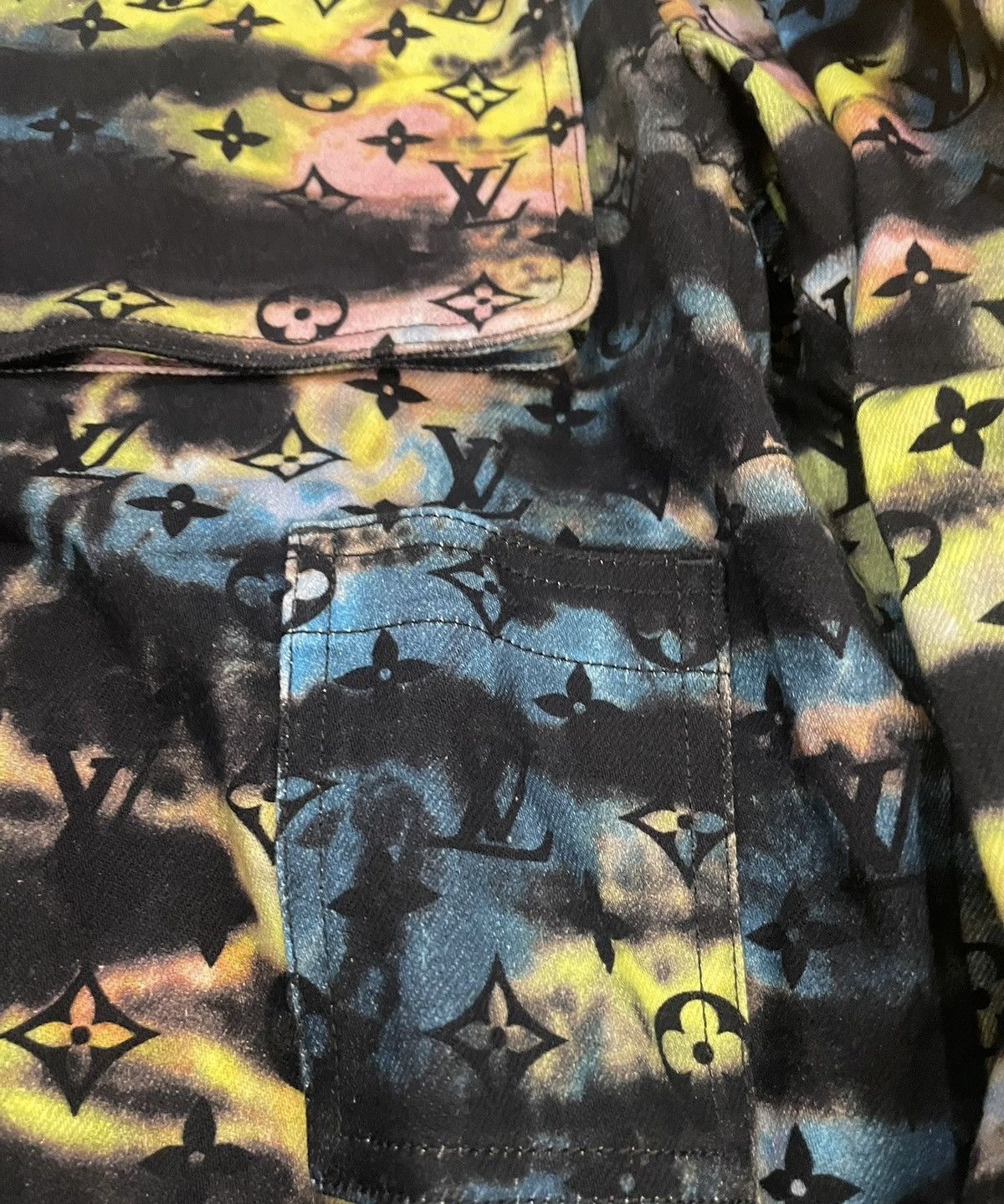 Louis Vuitton Louis Vuitton 4L Printed Monogram Long Sleeve Denim Overcoat Size US XXL / EU 58 / 5 - 5 Thumbnail