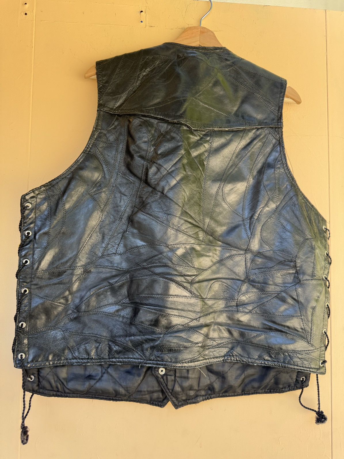 Other 90s Buffalo Leather Motorcycle Vest Size US XXL / EU 58 / 5 - 2 Thumbnail