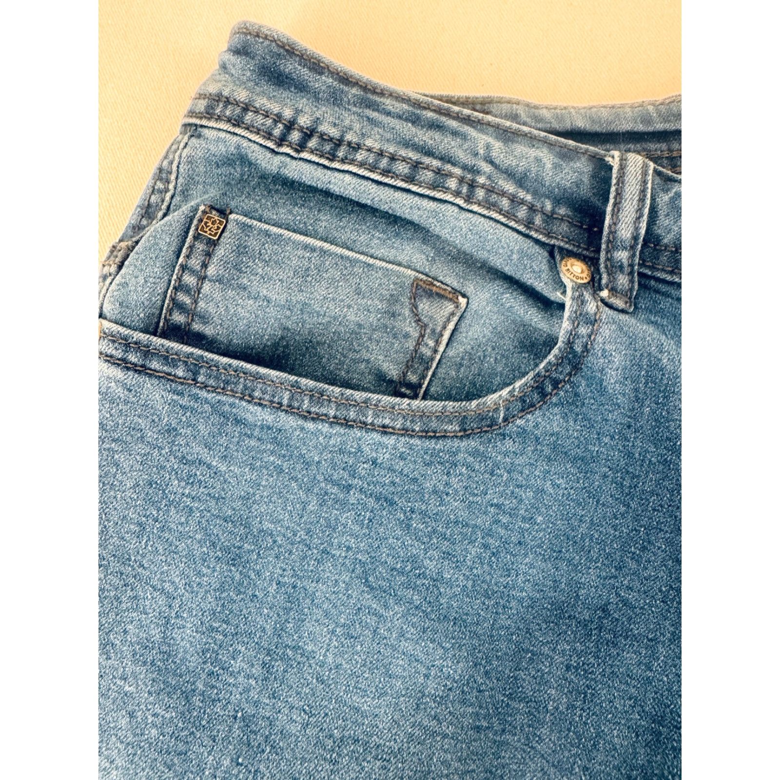 Buffalo David Bitton VINTAGE Buffalo David Bitton Axel Jeans Mens 36x34 Blue Denim Slim Stretch 2637 Size US 36 / EU 52 - 3 Thumbnail