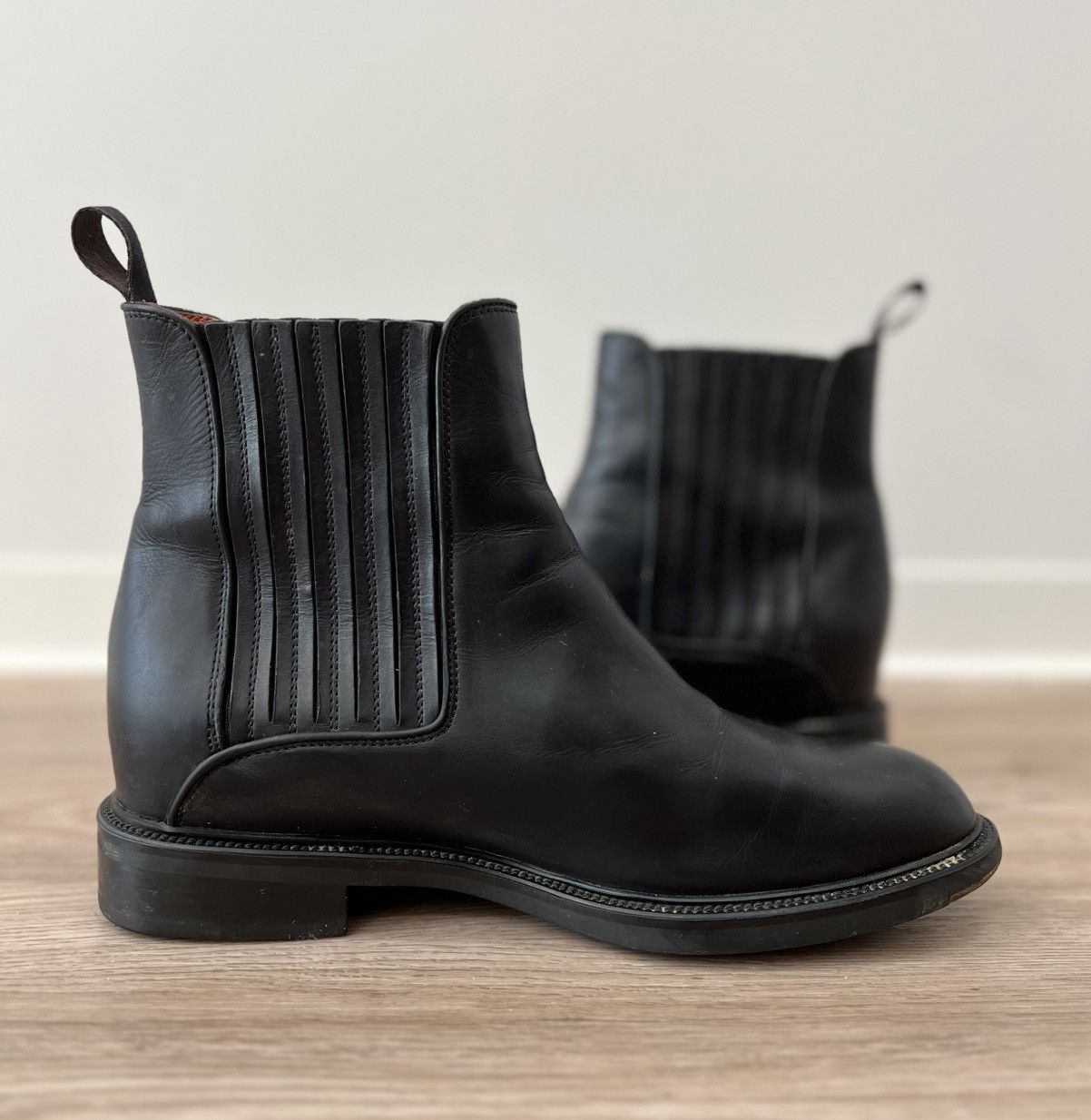 Santoni Santoni Leather Black Ankle Chelsea Boots Size US 8.5 / IT 38.5 - 6 Thumbnail