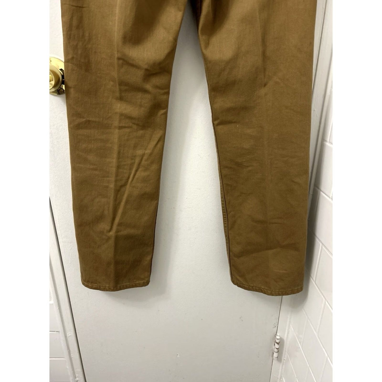 Vintage Levi Strauss 505 Pants Mens 30x30 Brown Regular Fit Khaki Trousers Cotton Corduroy Jeans Shirt? Size US 30 / EU 46 - 7 Thumbnail