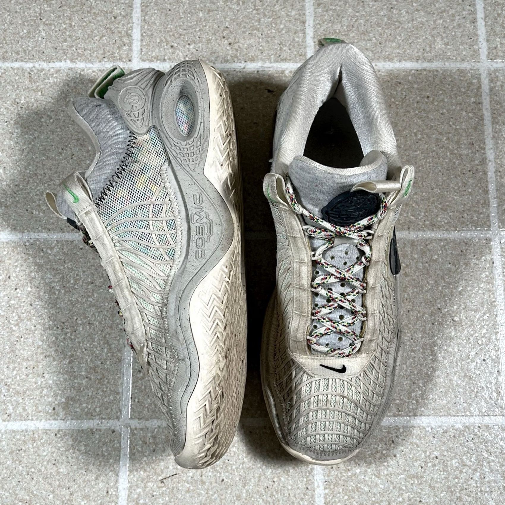 Nike Nike Cosmic Unity Sneaker Athletic Beige Green Glow Men's DA6725-100 Size US 10 / EU 43 - 4 Thumbnail