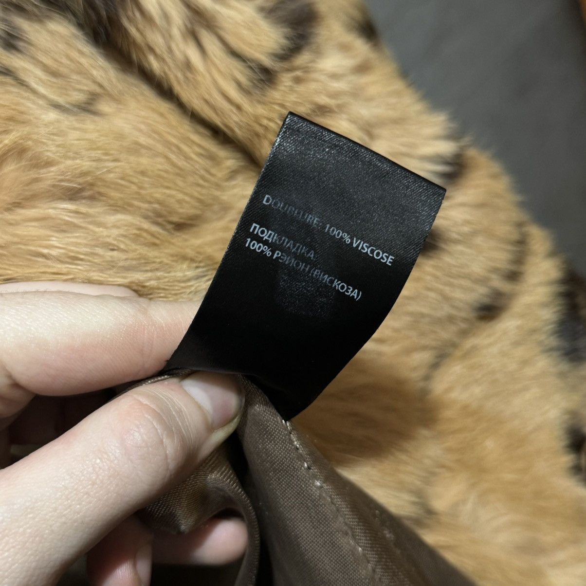 Ann Demeulemeester Vintage Ann Demeulemeester rabit fur coat Size US XS / EU 42 / 0 - 9 Thumbnail