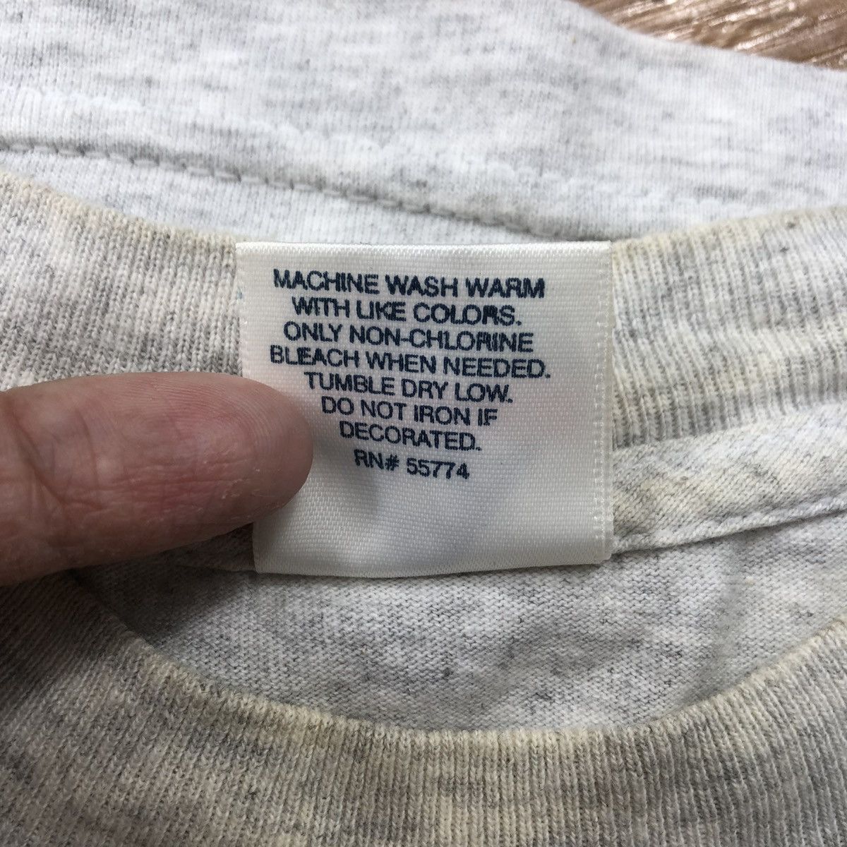 Vintage Vintage 90’ SURFING USA GUAM Primal Stuff Tee Shirt Top Art Size US M / EU 48-50 / 2 - 6 Thumbnail