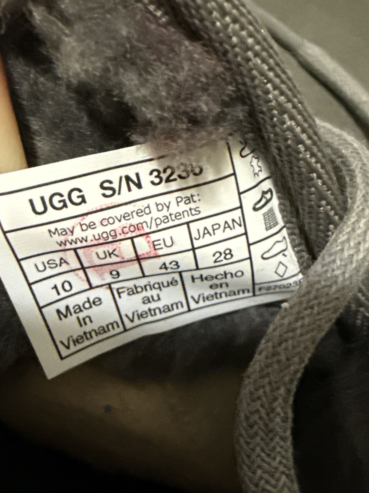 Ugg UGG Australia Men's Neumel Chukka Boots in Charcoal Size 10 Size US 10 / EU 43 - 7 Thumbnail