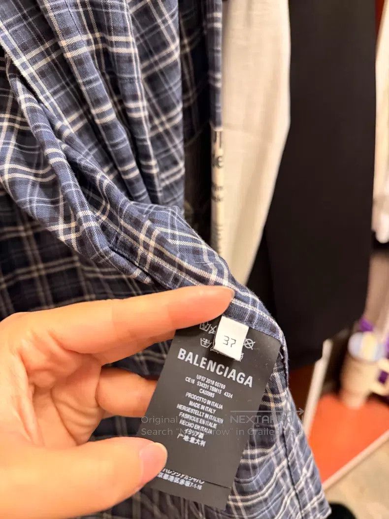 Balenciaga Balenciaga size 37 Shirt Size US S / EU 44-46 / 1 - 4 Thumbnail