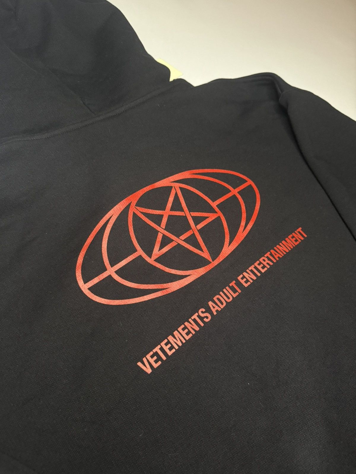Vetements Vetements Rated R Restricted Hoodie BNWT Size US L / EU 52-54 / 3 - 4 Thumbnail