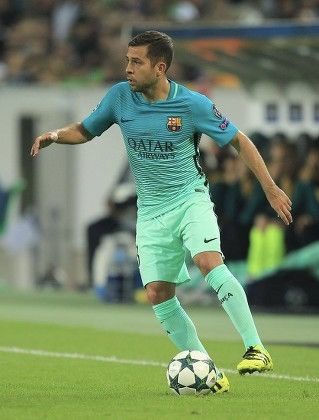 Nike 🇪🇸 2016 Jordi Alba #18 Barcelona Nike Soccer Away Jersey UCL Size US M / EU 48-50 / 2 - 3 Thumbnail