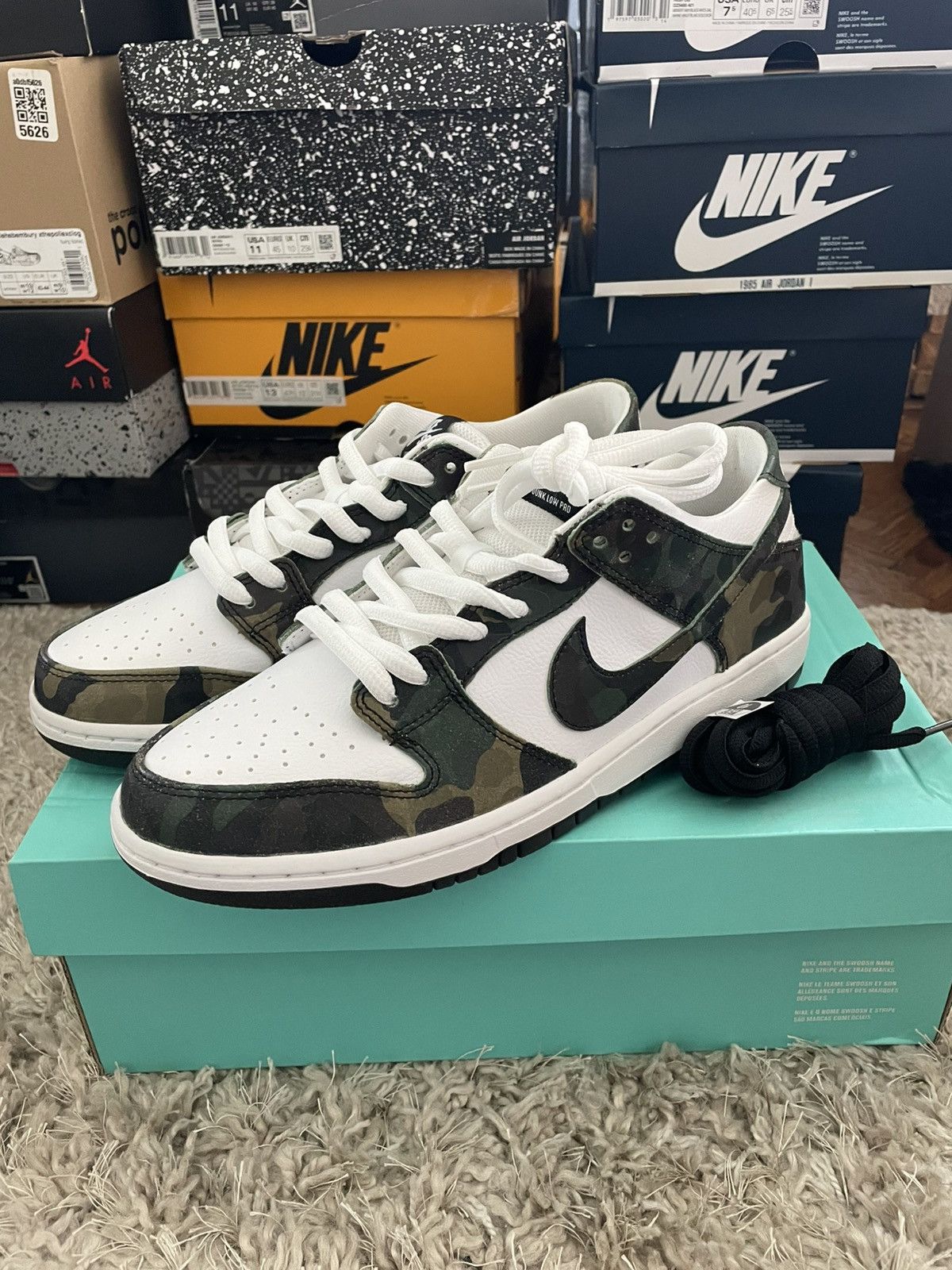 Nike SB Nike Zoom Dunk Low SB Pro Camo Size US 10 / EU 43 - 1 Thumbnail