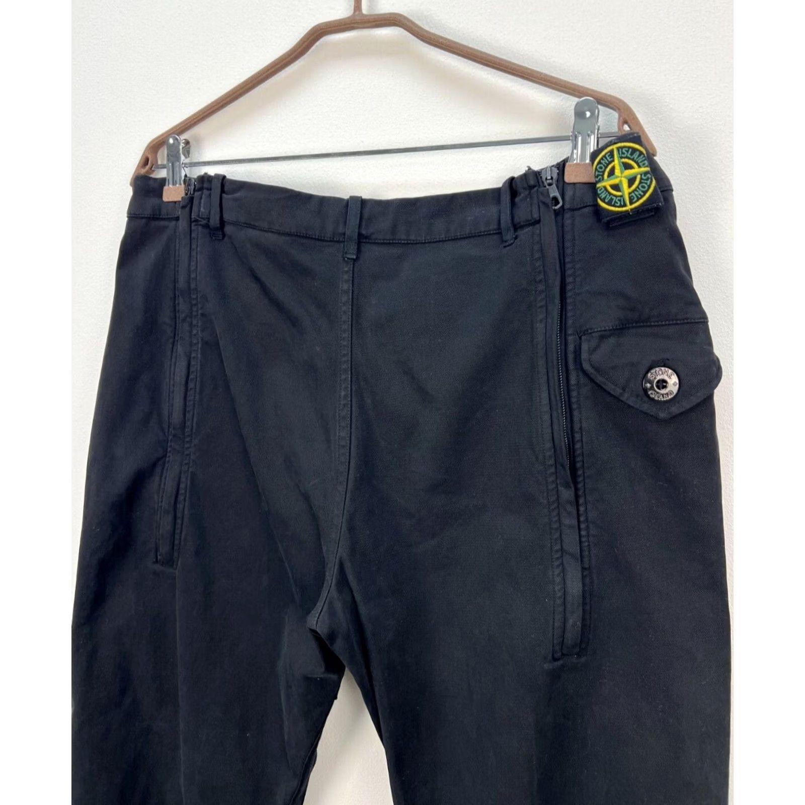 Stone Island Stone Island Pants Trousers Sportswear Vintage Size 52 Black Men Pants Size US 36 / EU 52 - 3 Thumbnail