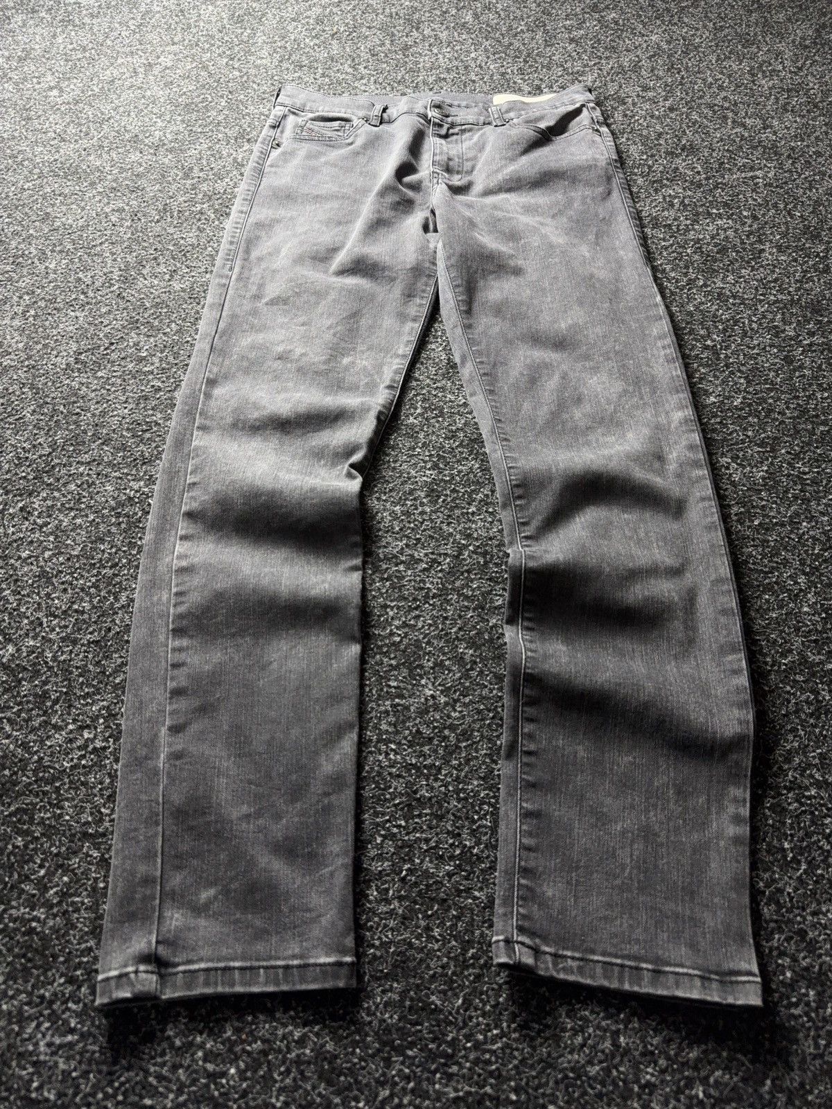Diesel 00s Y2K Diesel D-RONISY Grey Slim Jeans Clean Minimal Fit Size 30" / US 8 / IT 44 - 1 Thumbnail