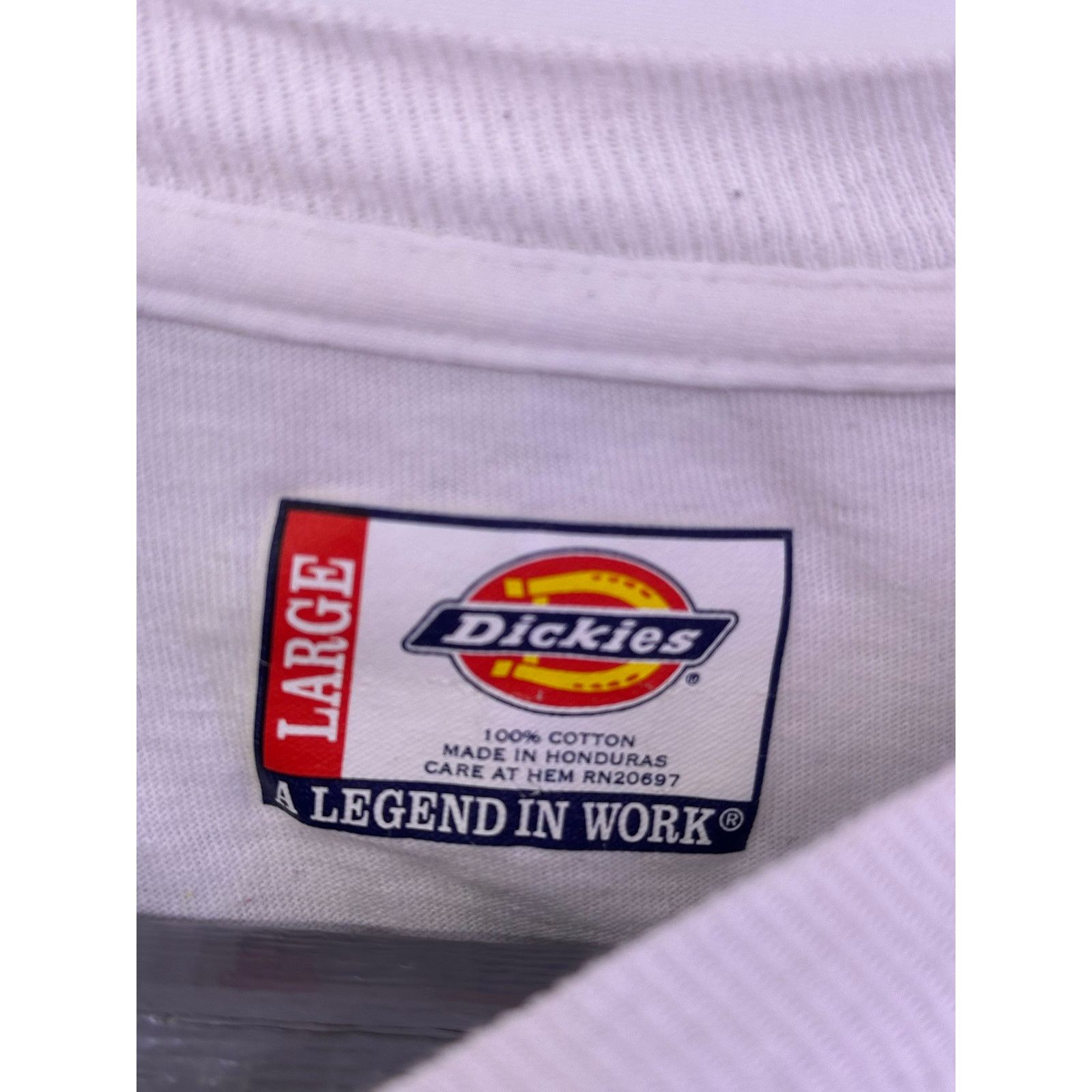 Dickies Dickies White Tshirt Front Pockets Size Large Size US L / EU 52-54 / 3 - 8 Thumbnail