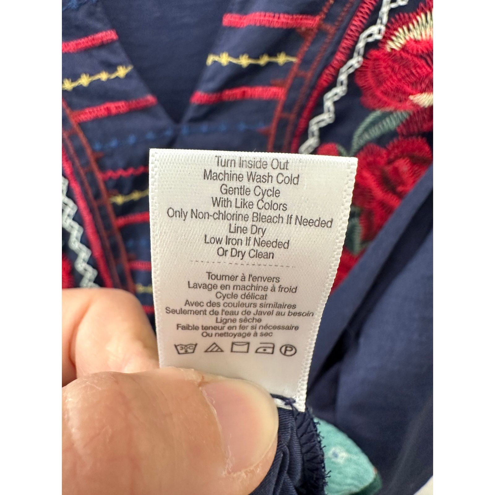 Coldwater Creek COLDWATER CREEK Navy Embroidered Floral Boho Western Blouse Size M / US 6-8 / IT 42-44 - 8 Thumbnail