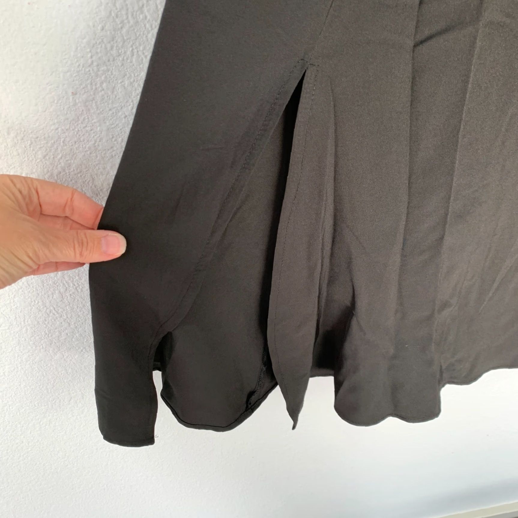 Vintage Calvin & Sally High Waist Long Black Tie Waist Skirt Small NWT Dress Length Long Sleeveless/Skirt Casual Party/Cocktail Women XS? Size 28" / US 6 / IT 42 - 2 Thumbnail